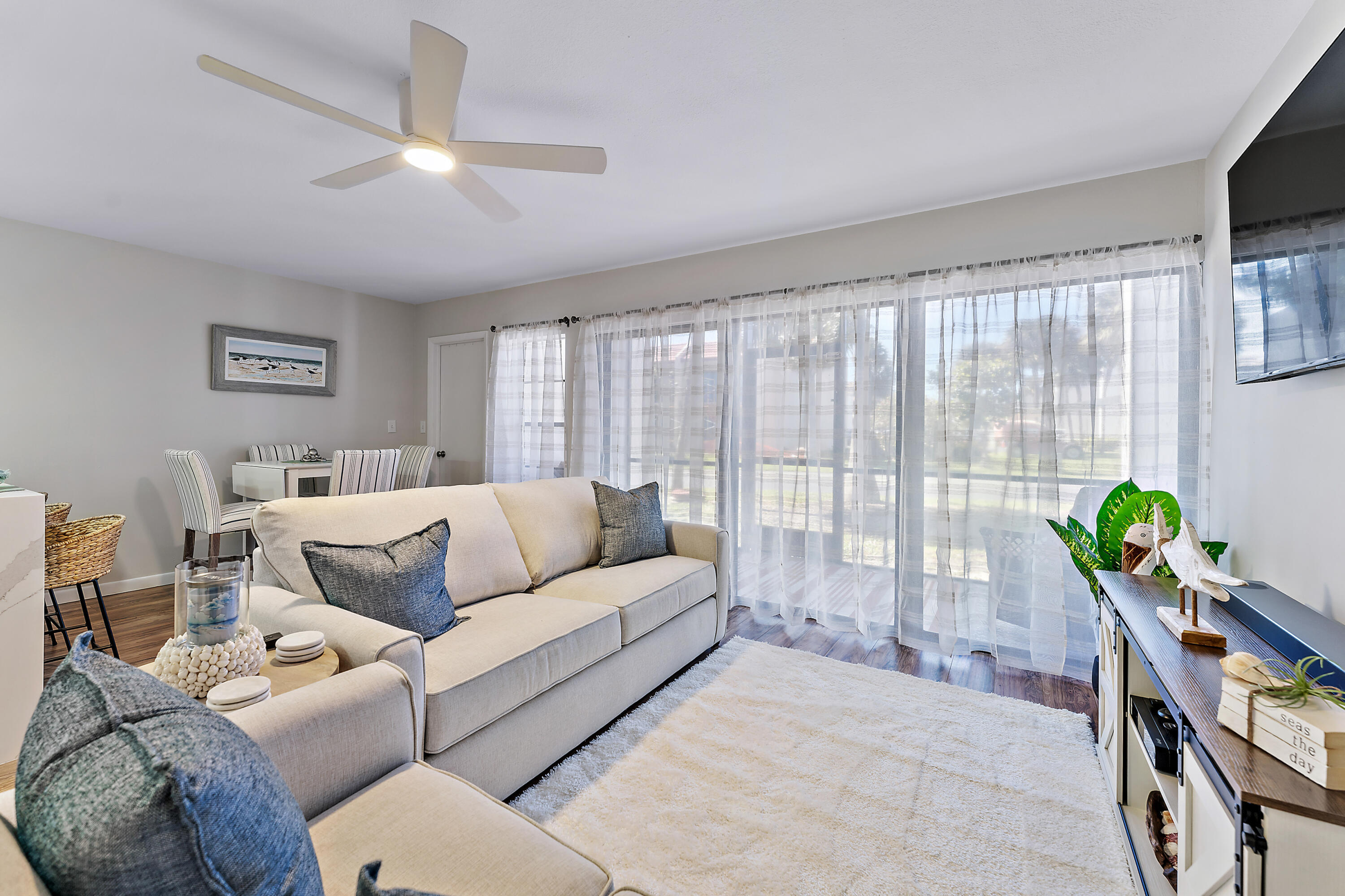 1605 S US #V6-104, Jupiter FL 33477
