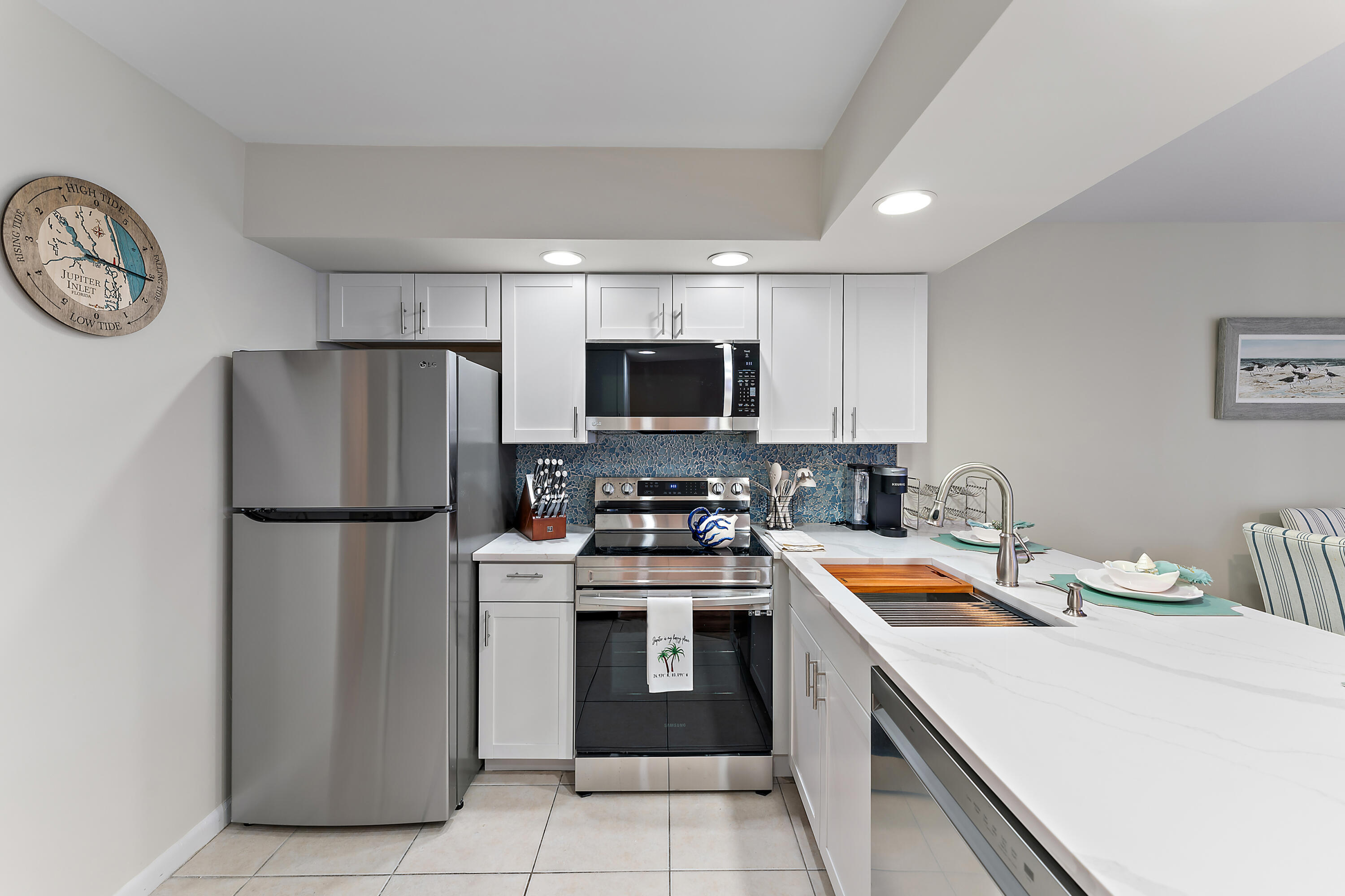 1605 S US #V6-104, Jupiter FL 33477