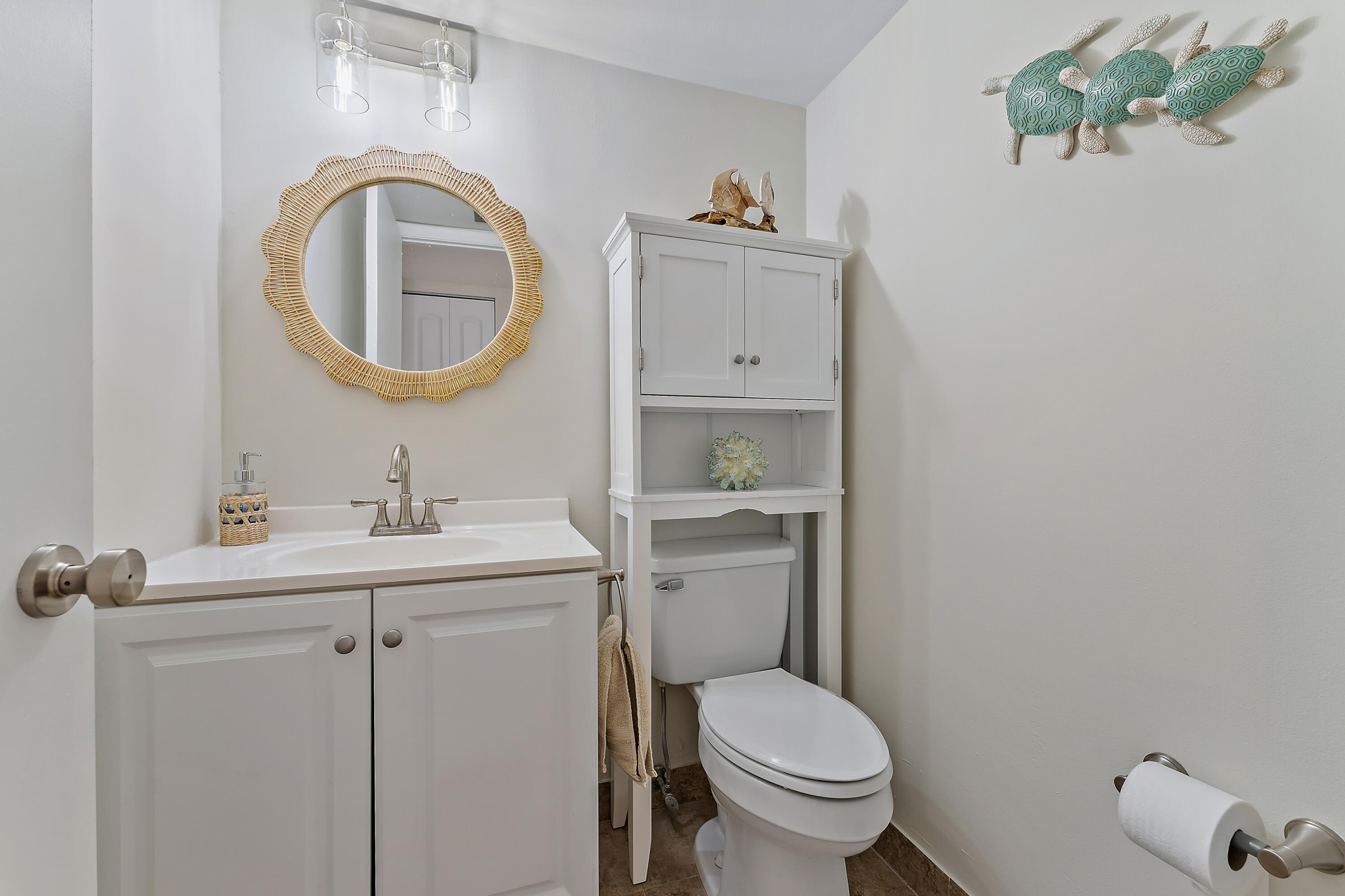 1605 S US #V6-104, Jupiter FL 33477