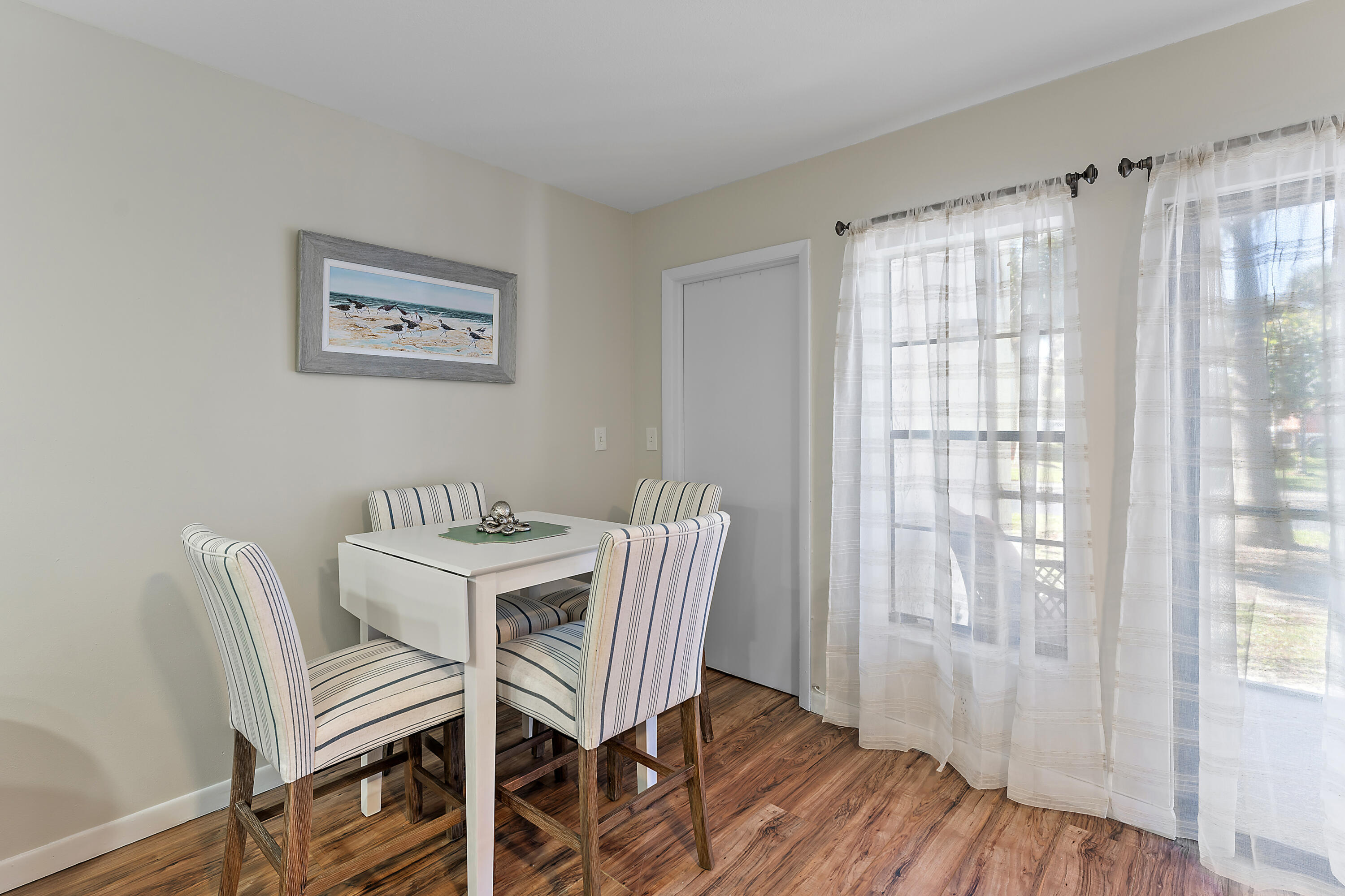 1605 S US #V6-104, Jupiter FL 33477