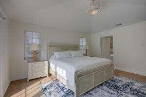 475 Seabrook, Tequesta FL 33469