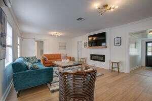 475 Seabrook, Tequesta FL 33469
