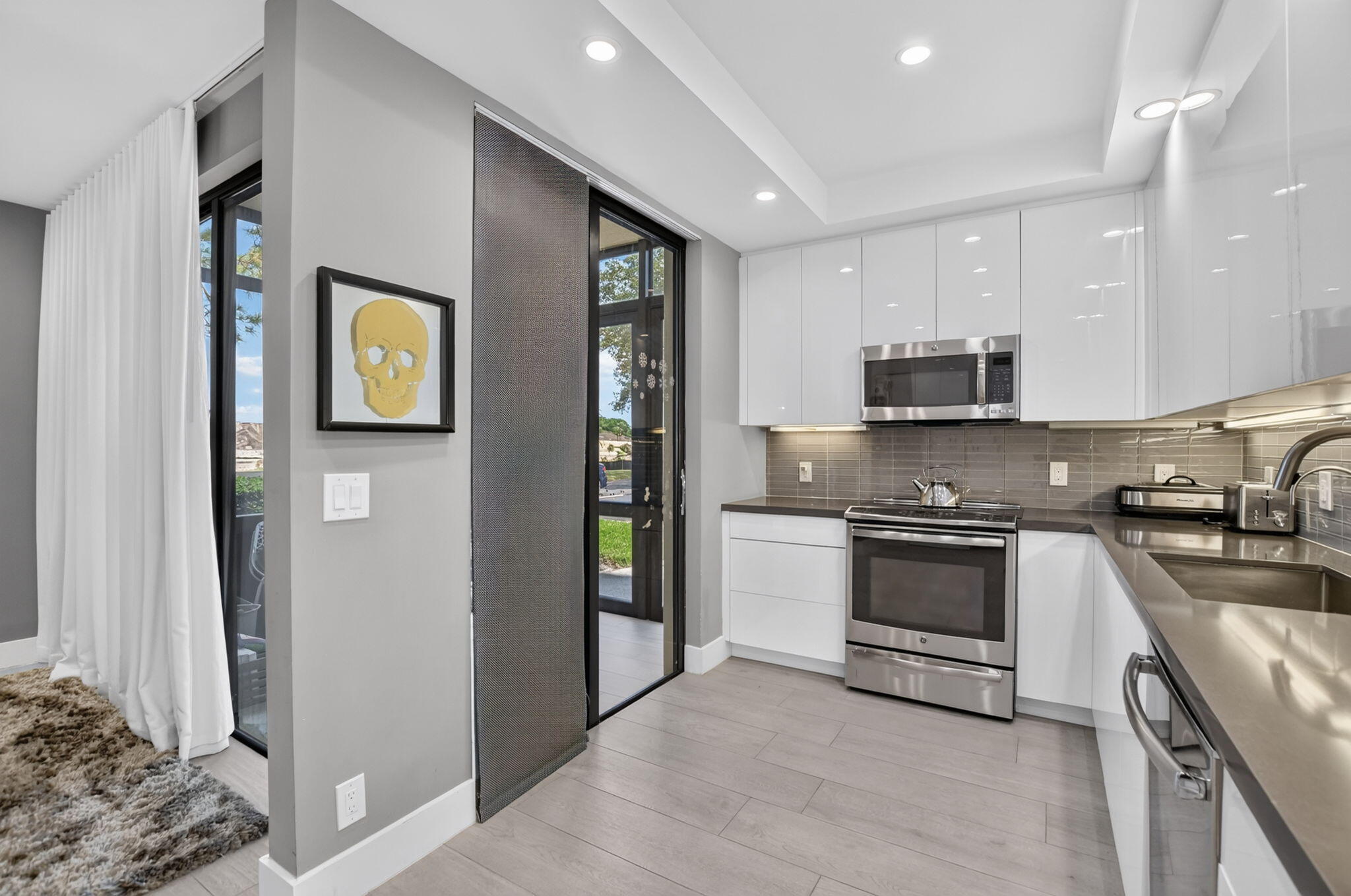 7847 Lakeside #1015, Boca Raton FL 33434