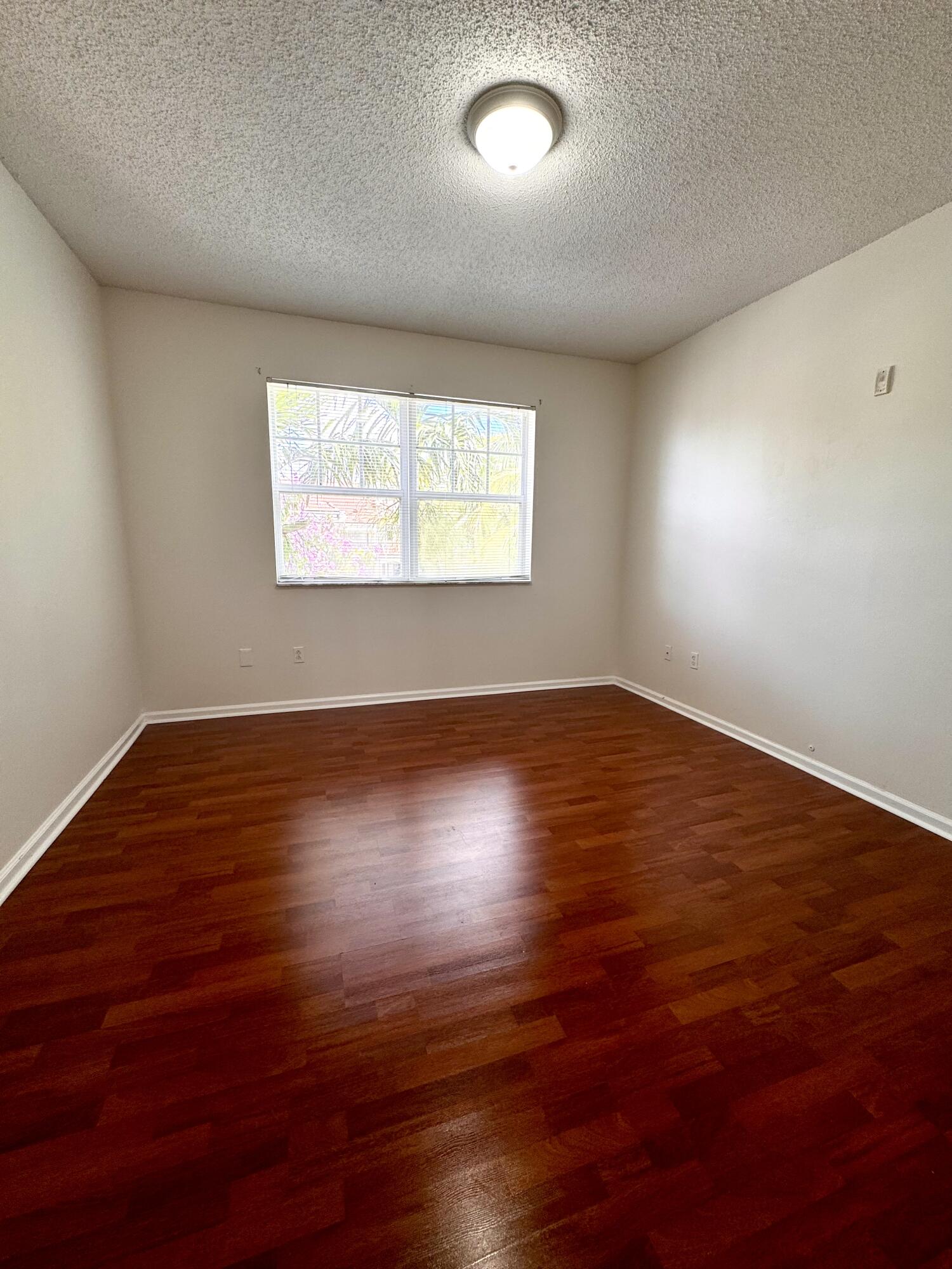 5840 W SAMPLE #303, Coral Springs FL 33067