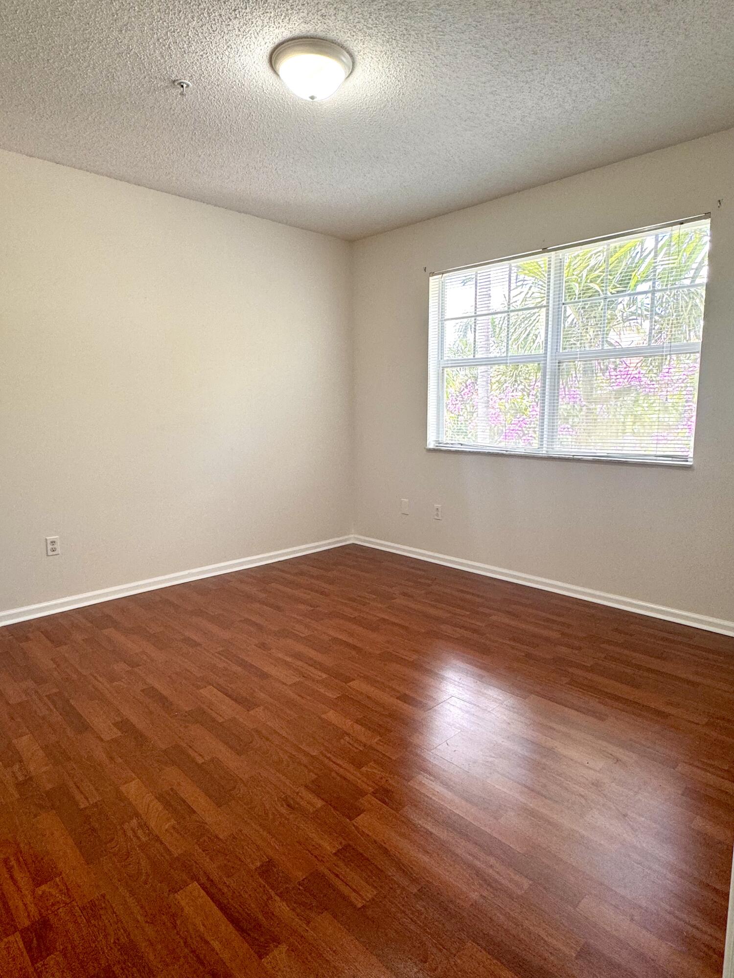 5840 W SAMPLE #303, Coral Springs FL 33067