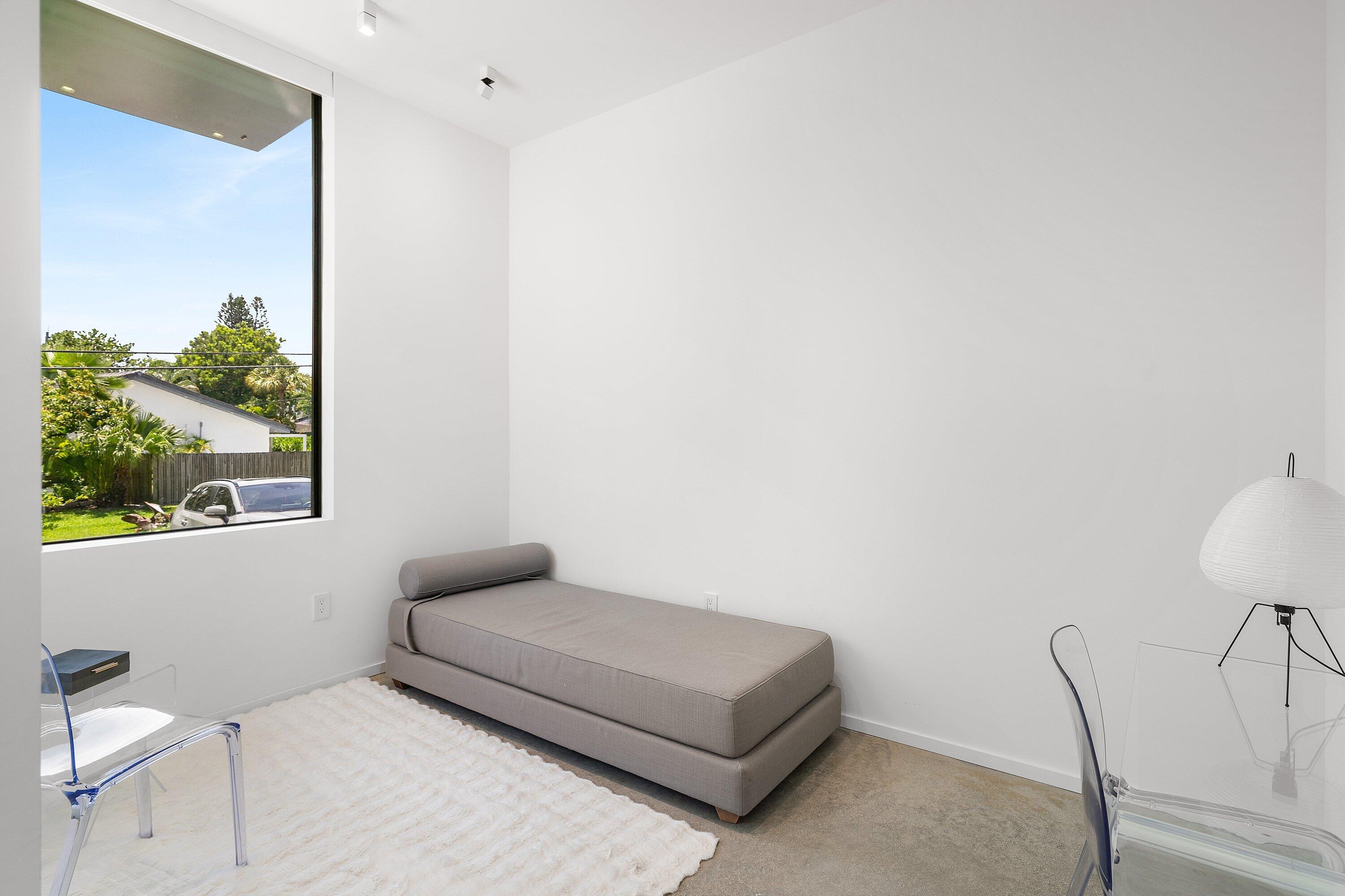 1650 E Terra Mar, Lauderdale By The Sea FL 33062