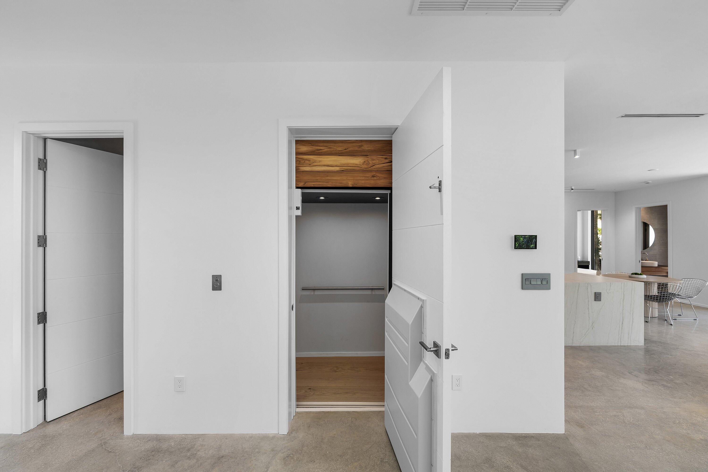 1650 E Terra Mar, Lauderdale By The Sea FL 33062