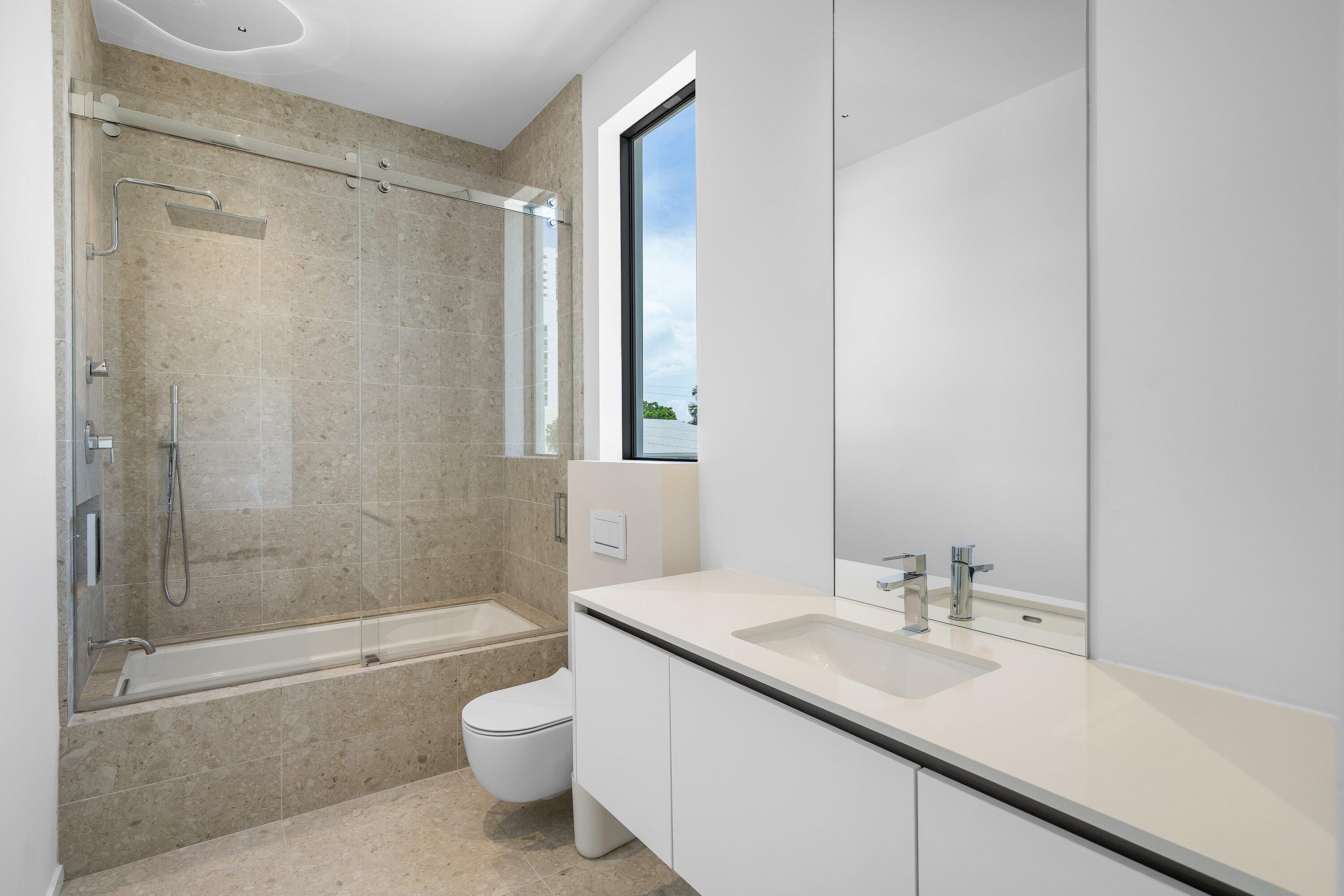 1650 E Terra Mar, Lauderdale By The Sea FL 33062