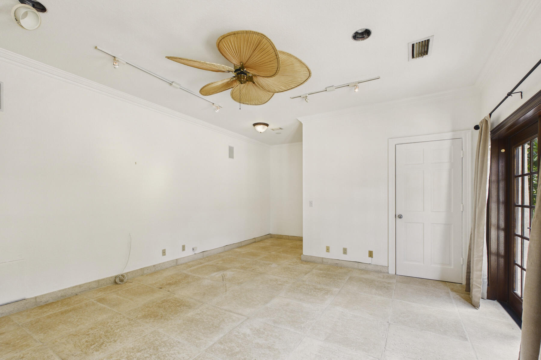 107 FLAGLER PROMENADE, West Palm Beach FL 33405
