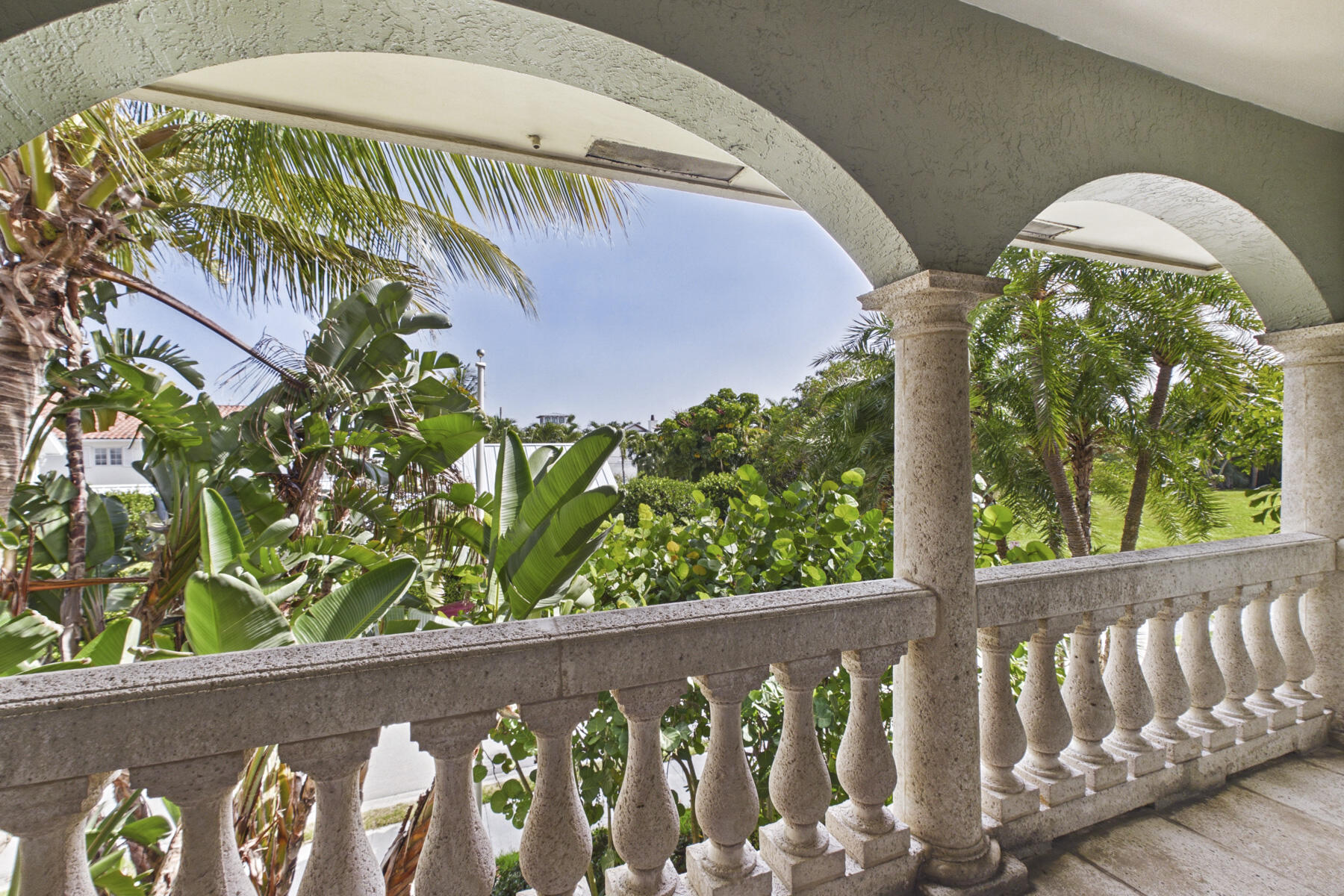 107 FLAGLER PROMENADE, West Palm Beach FL 33405