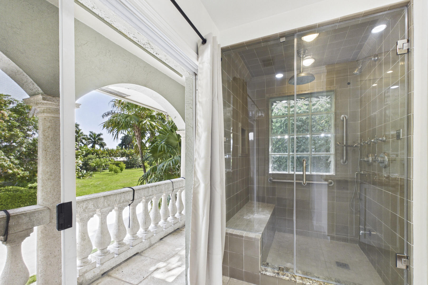 107 FLAGLER PROMENADE, West Palm Beach FL 33405