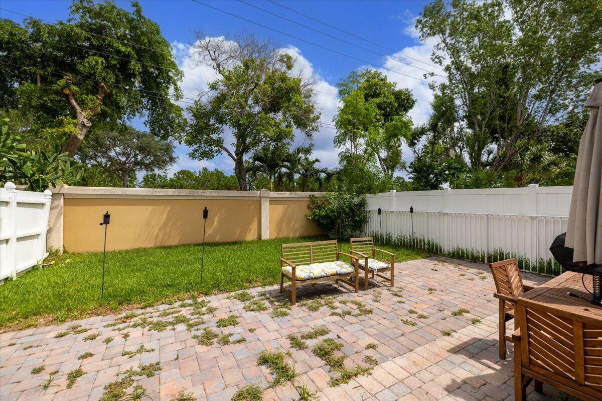 3367 COMMODORE, West Palm Beach FL 33411