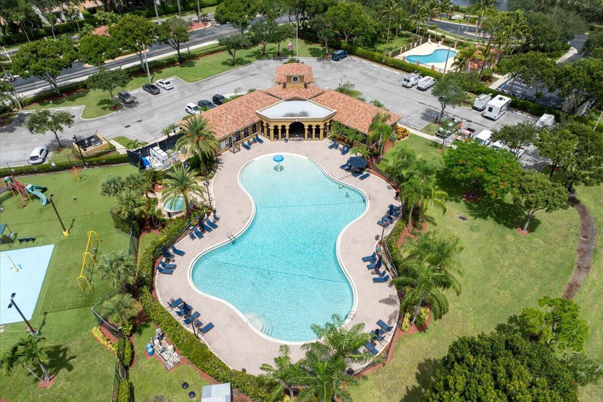 3367 COMMODORE, West Palm Beach FL 33411