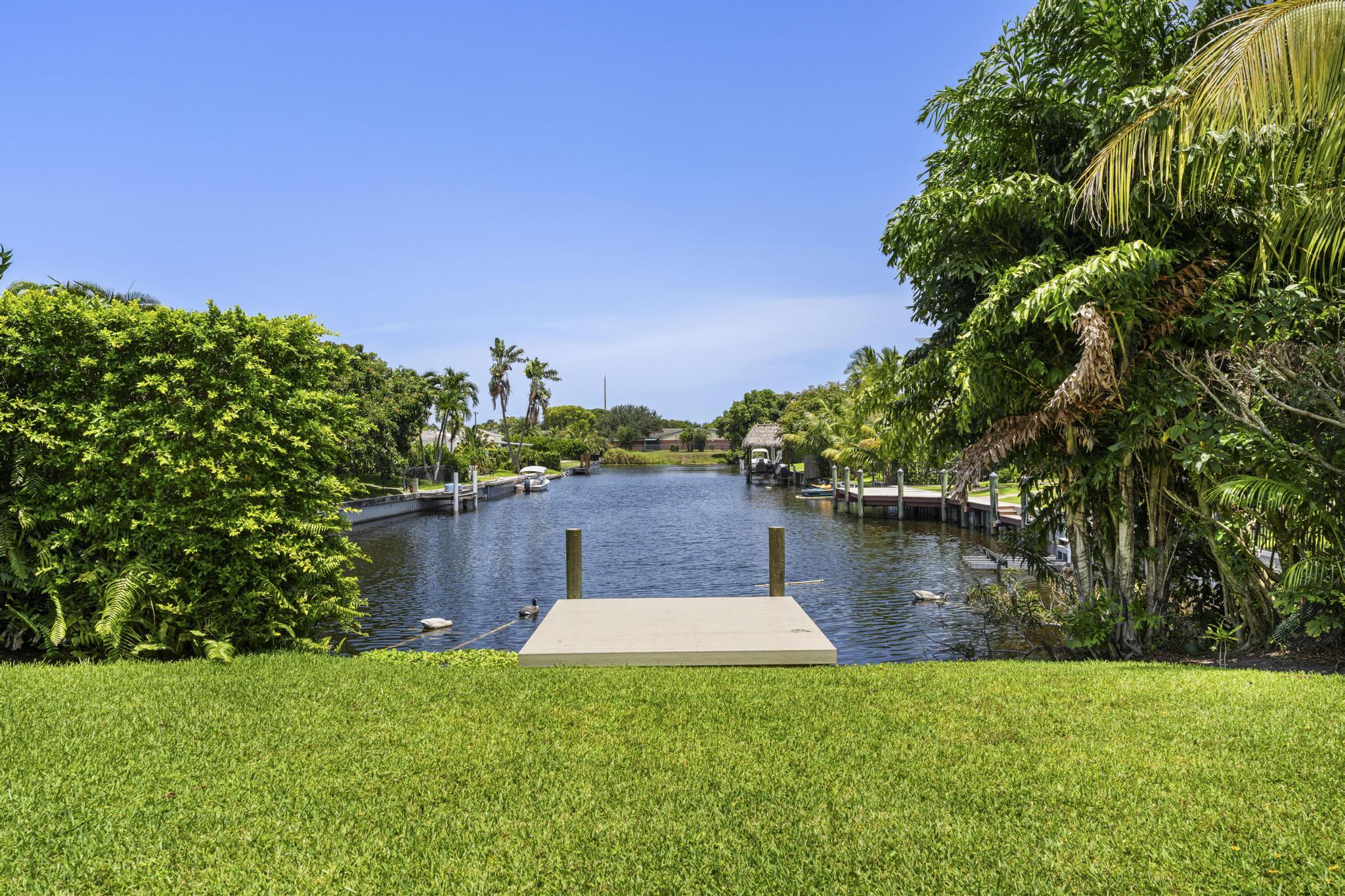 8416 Pine Tree, Lake Clarke Shores FL 33406