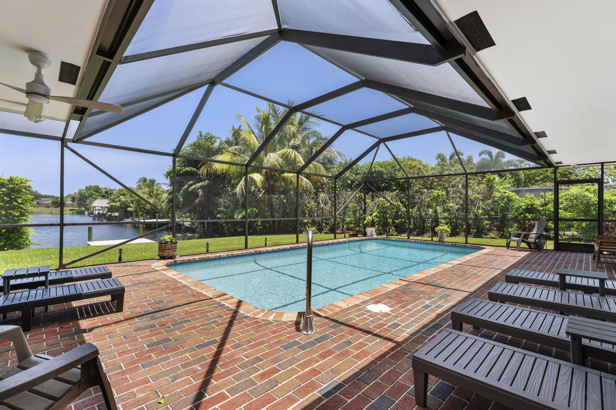 8416 Pine Tree, Lake Clarke Shores FL 33406