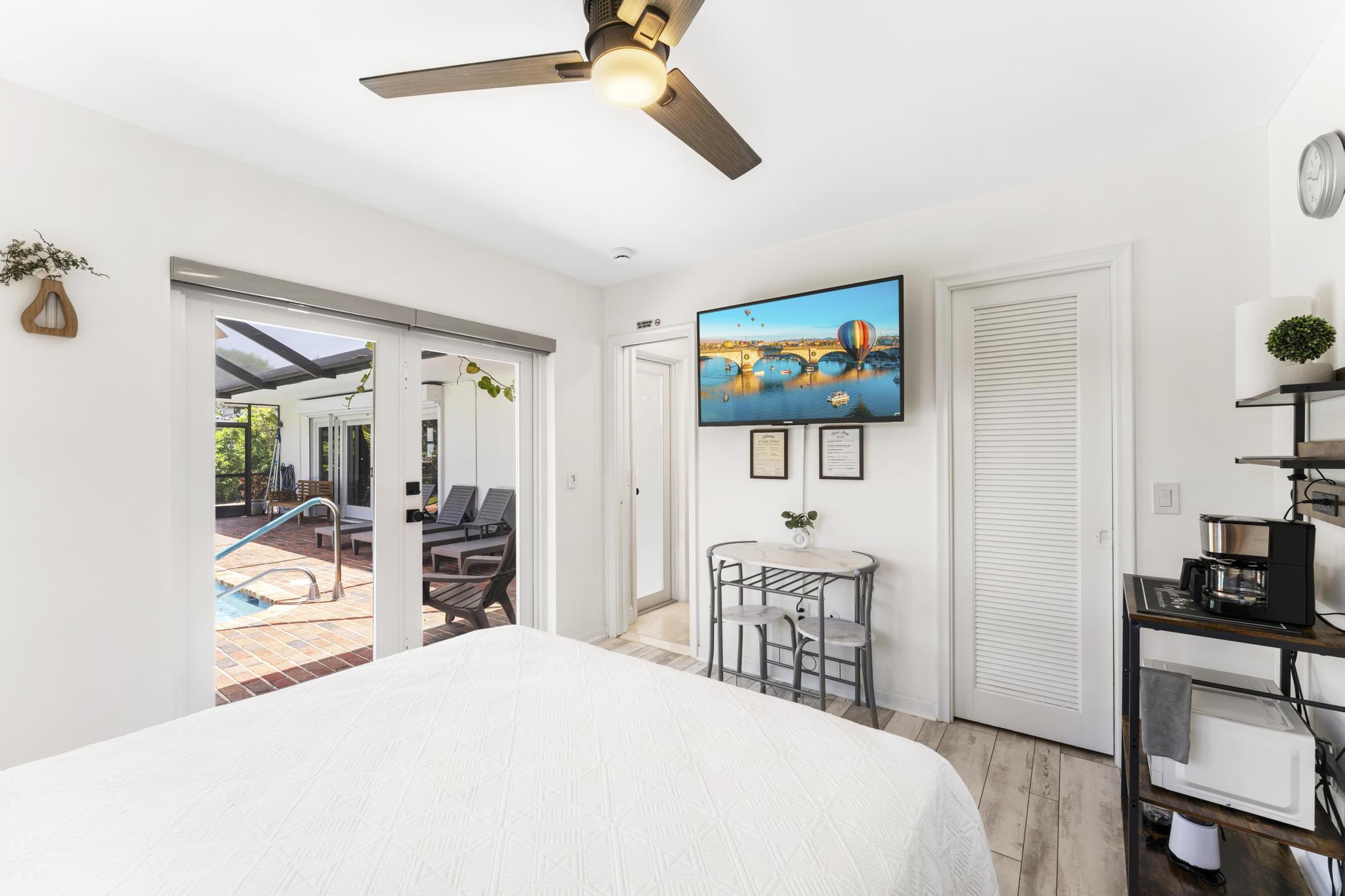 8416 Pine Tree, Lake Clarke Shores FL 33406