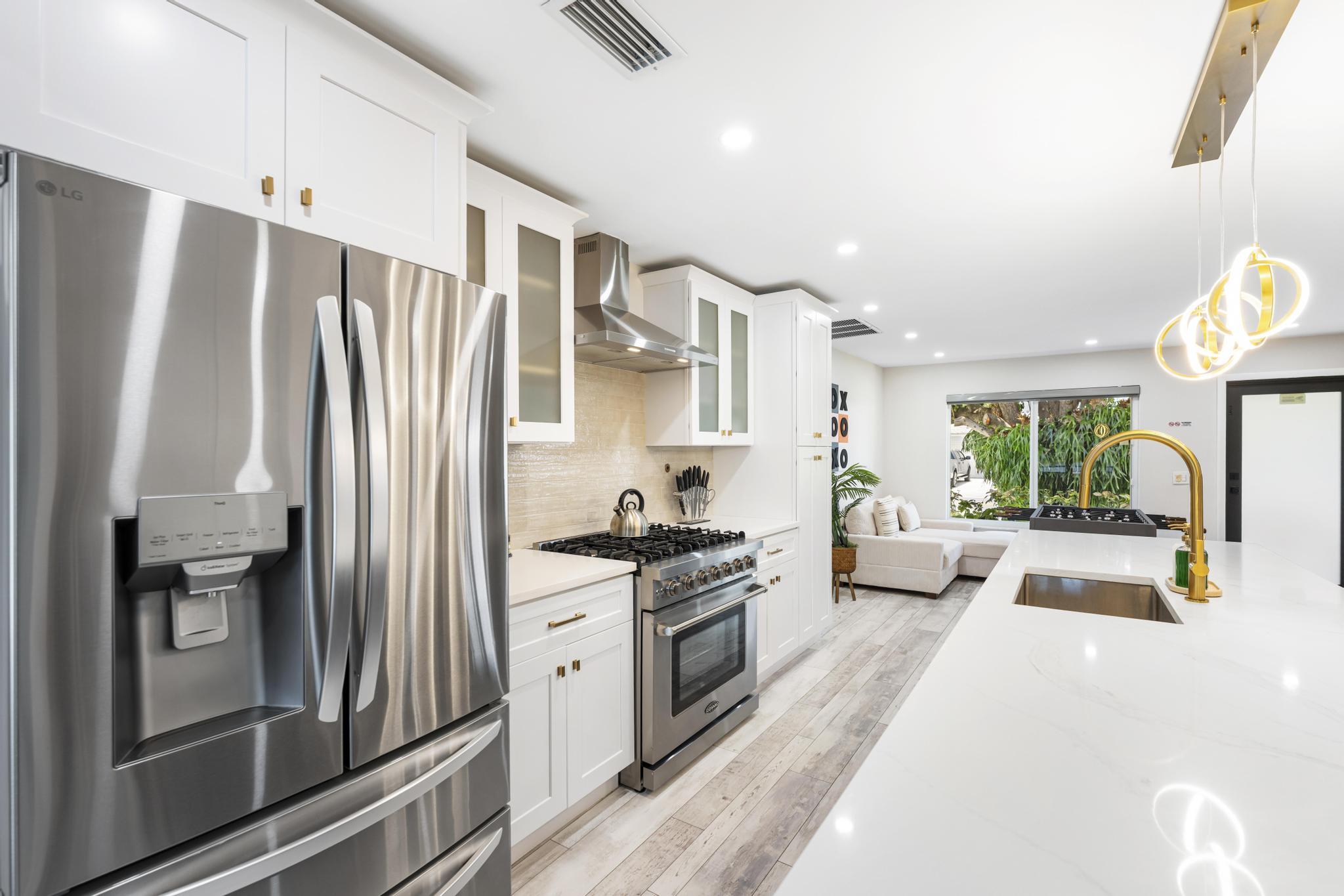 8416 Pine Tree, Lake Clarke Shores FL 33406