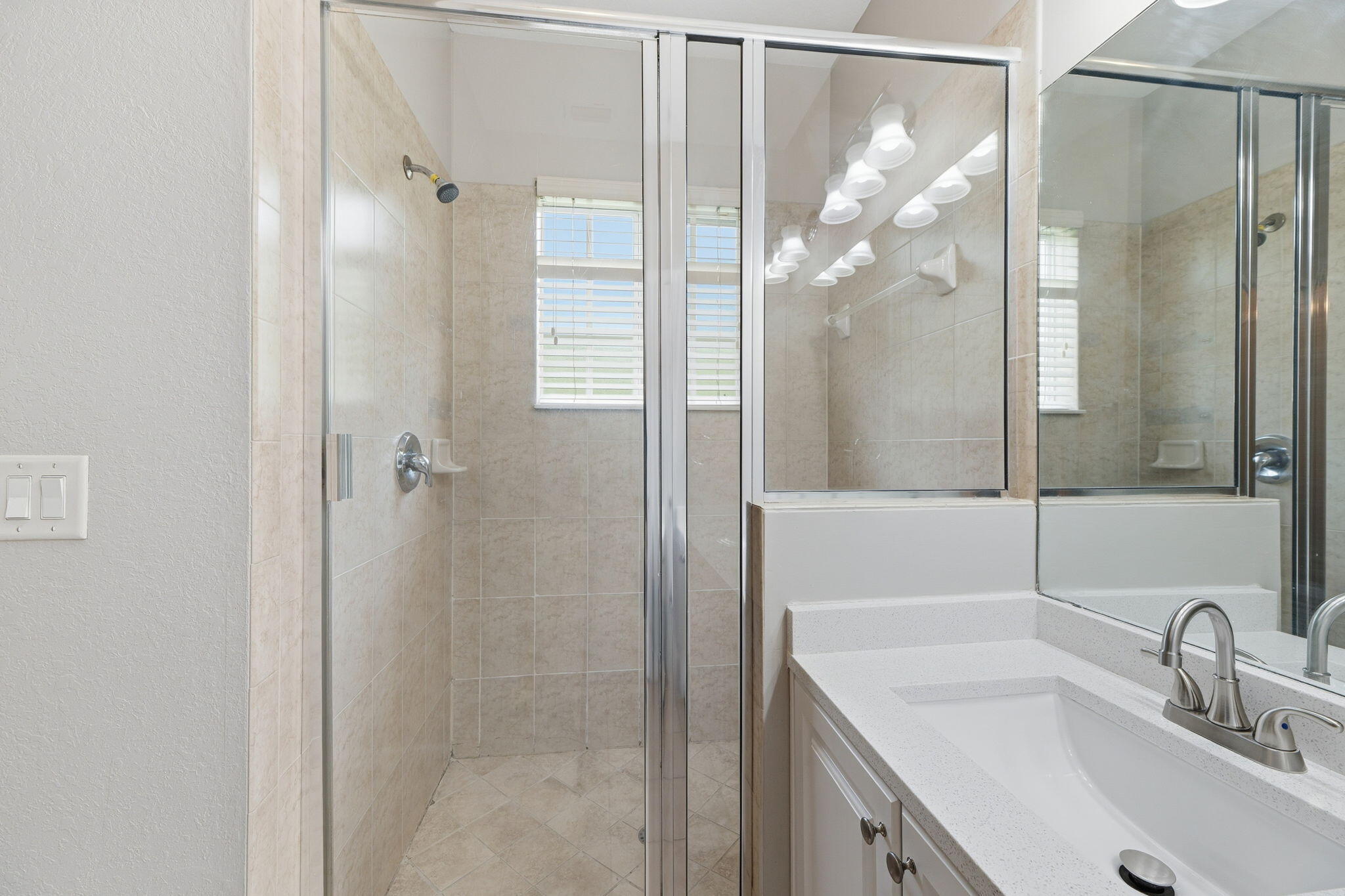 3209 NW 33rd, Oakland Park FL 33309