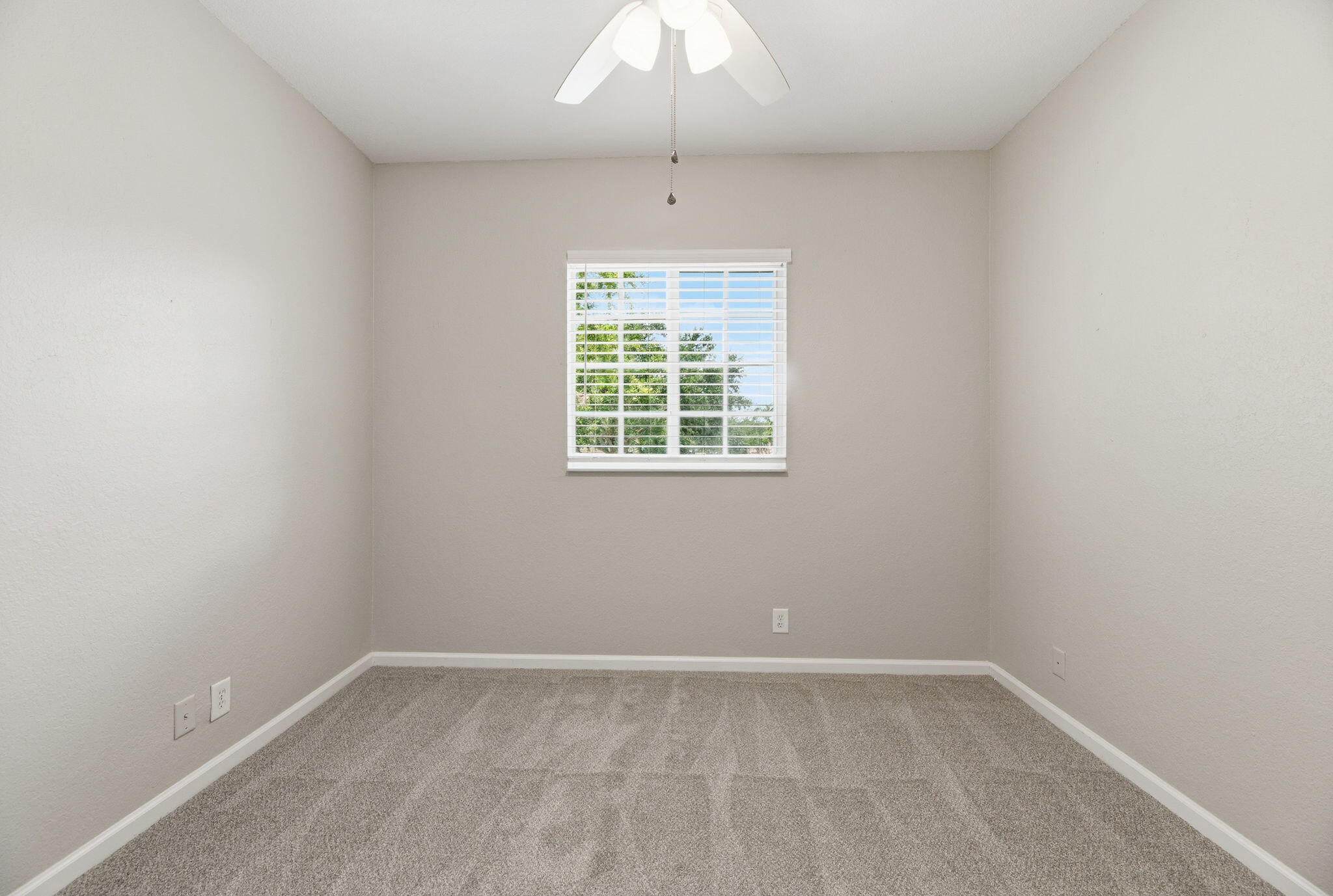 3209 NW 33rd, Oakland Park FL 33309