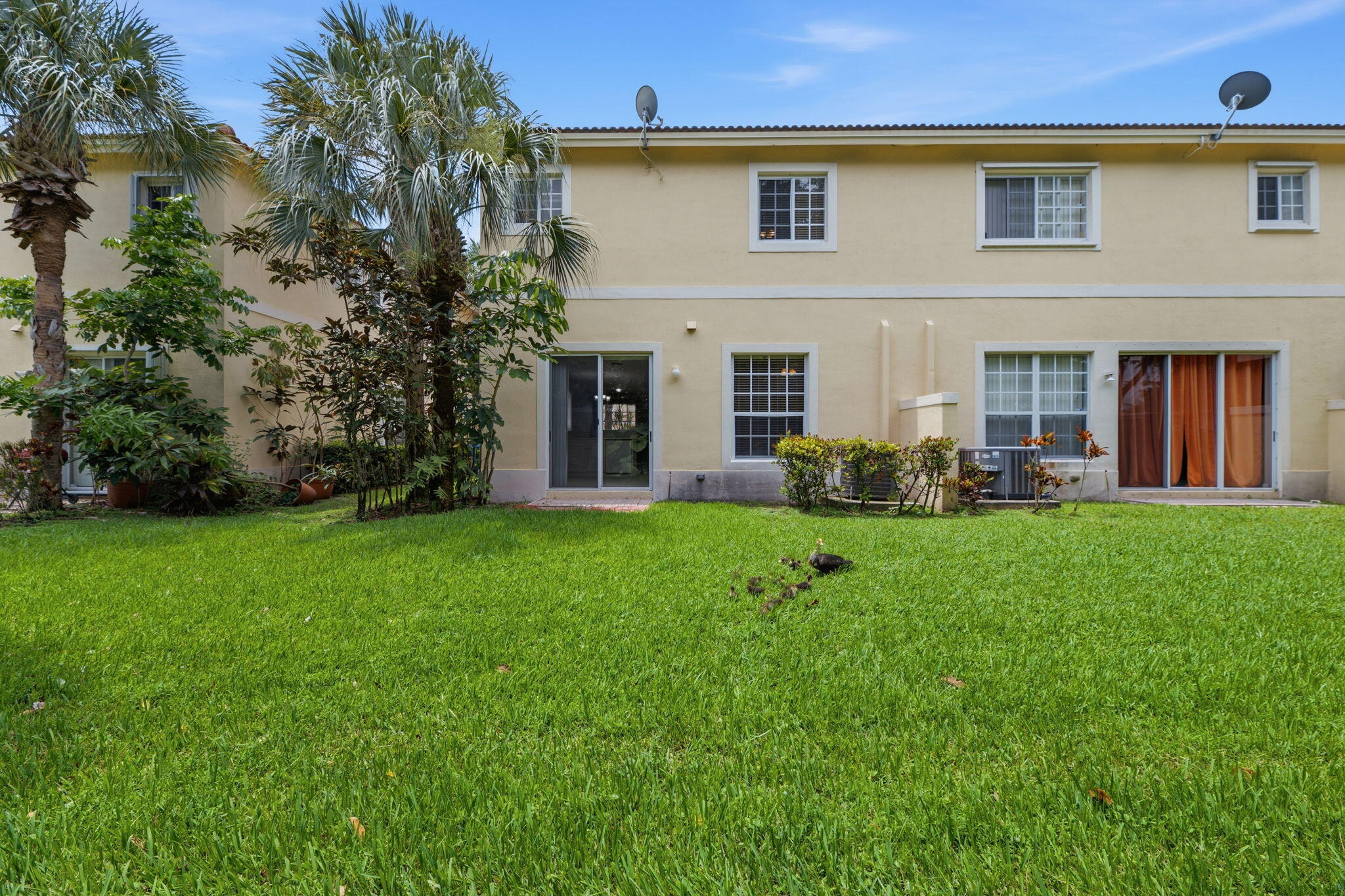 3209 NW 33rd, Oakland Park FL 33309
