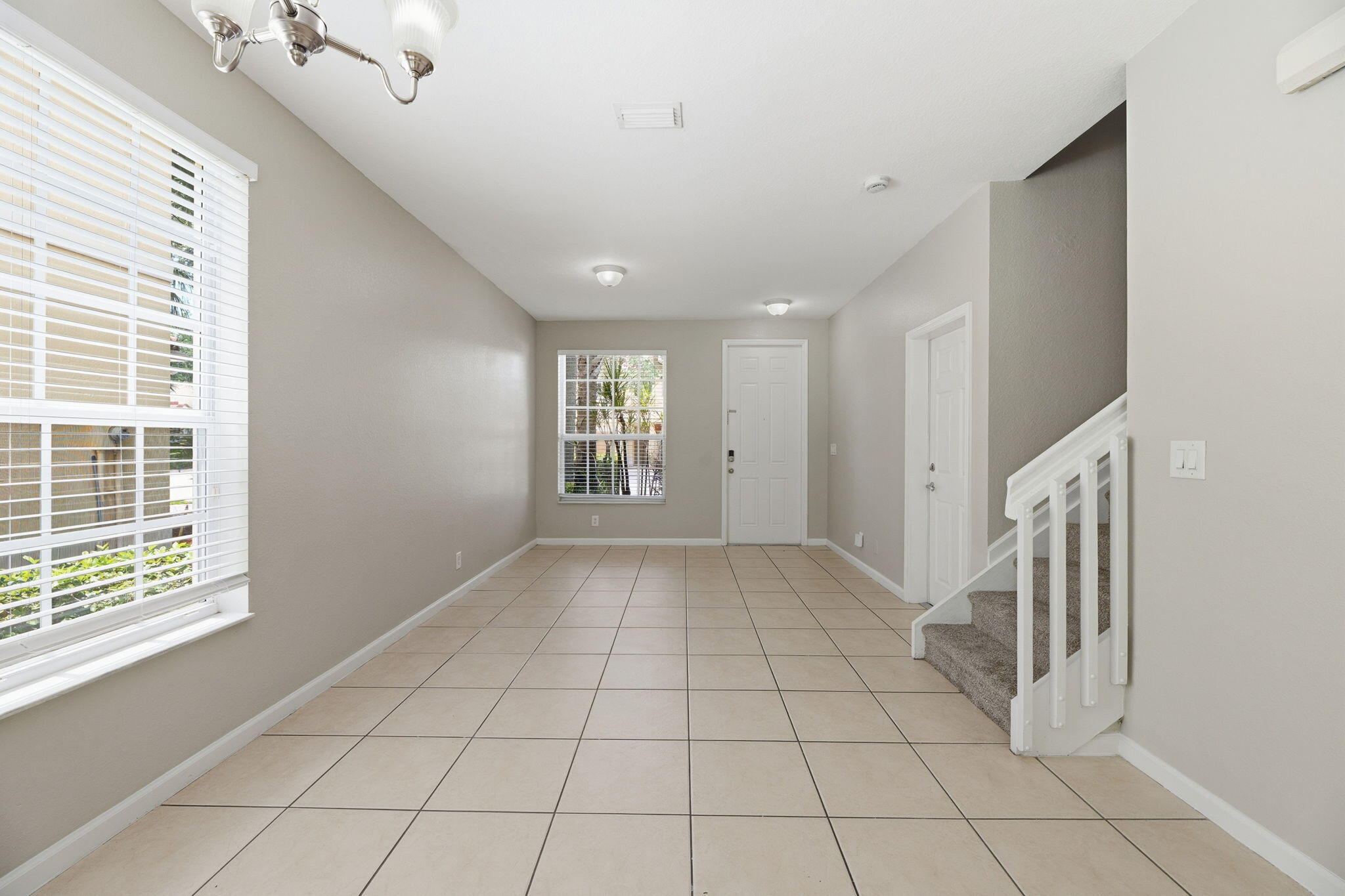 3209 NW 33rd, Oakland Park FL 33309