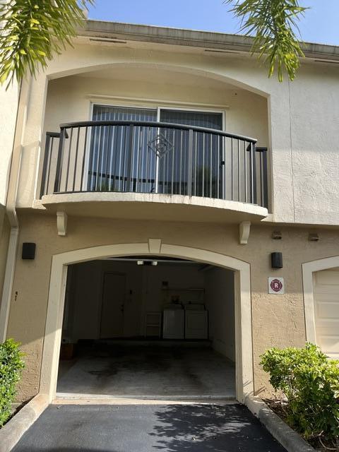 1200 Crestwood #1206, Royal Palm Beach FL 33411