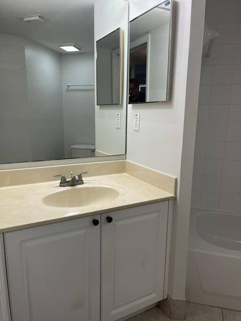 1200 Crestwood #1206, Royal Palm Beach FL 33411