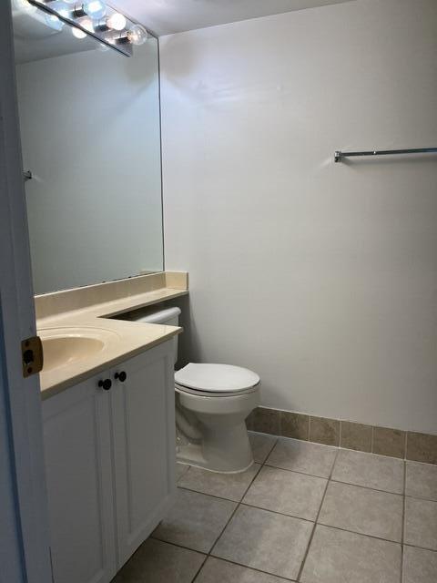 1200 Crestwood #1206, Royal Palm Beach FL 33411