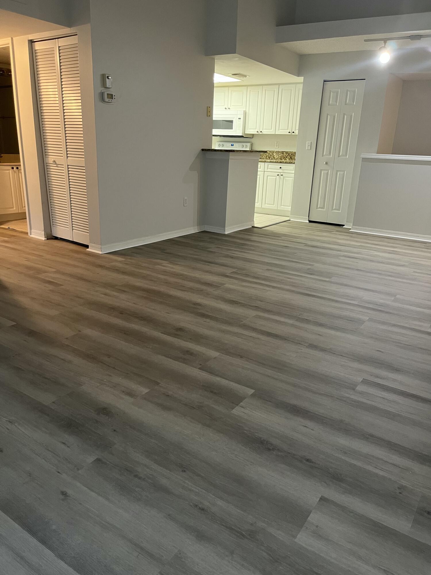 1200 Crestwood #1206, Royal Palm Beach FL 33411