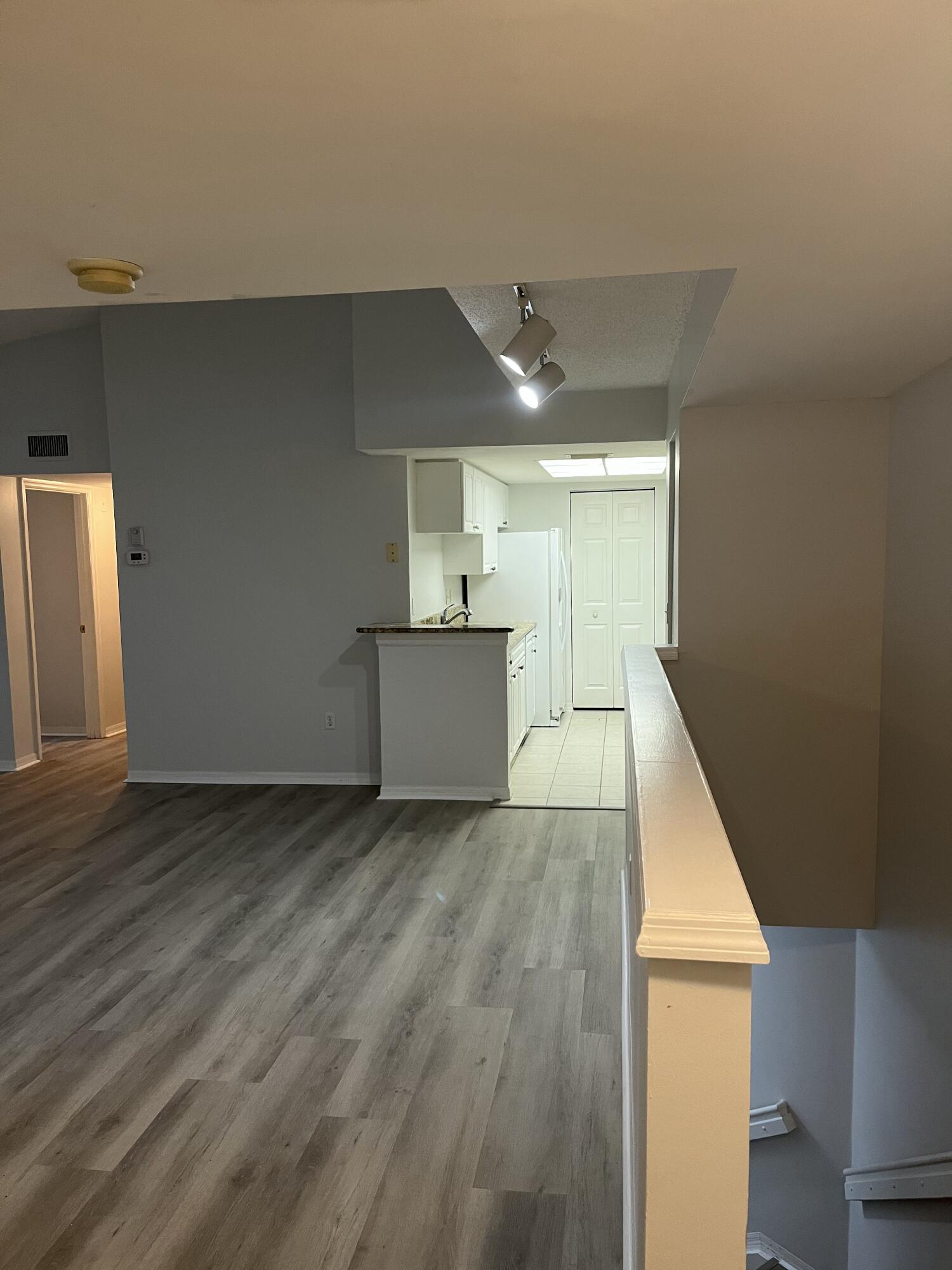 1200 Crestwood #1206, Royal Palm Beach FL 33411