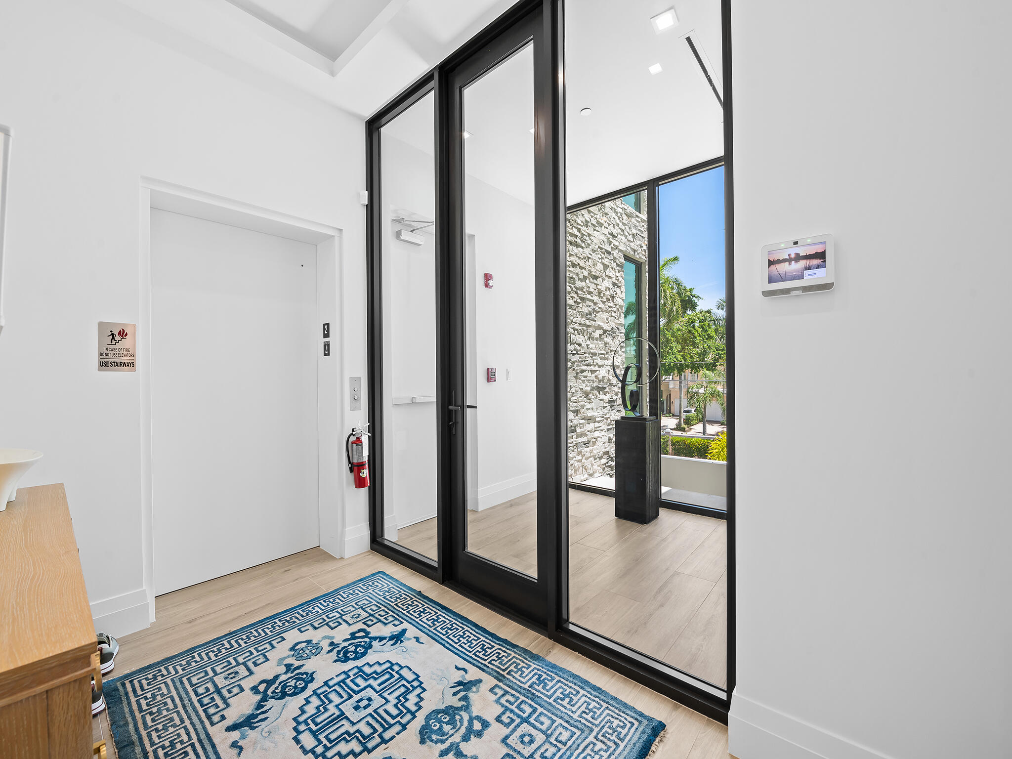 1177 George Bush #207, Delray Beach FL 33483