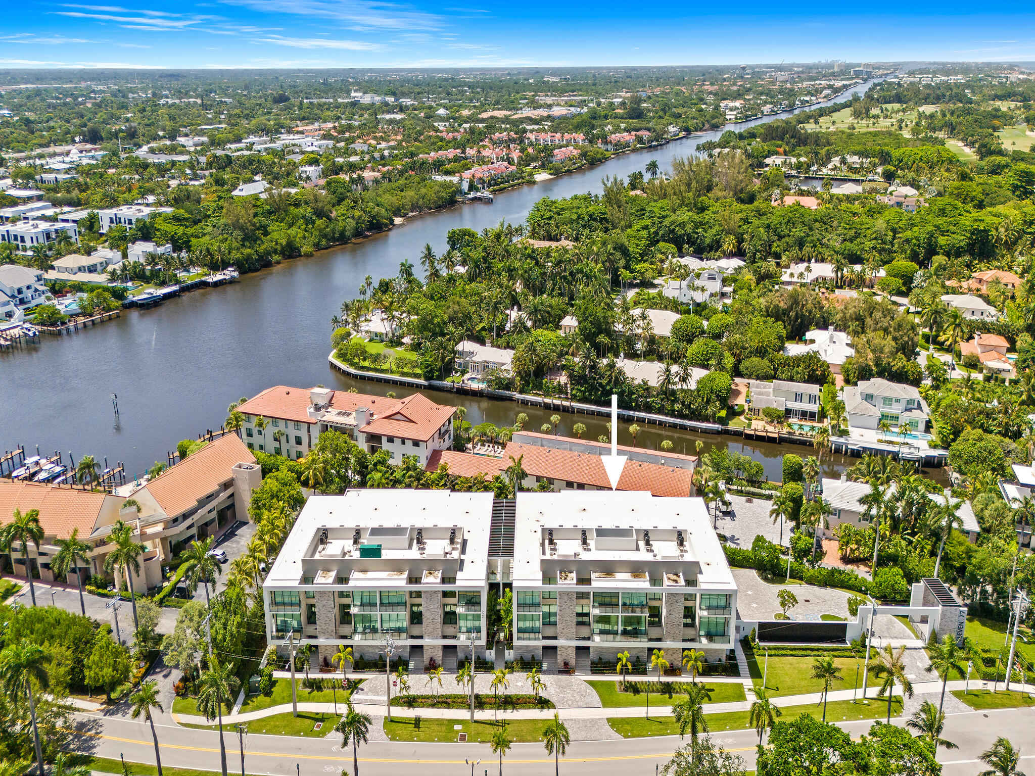 1177 George Bush #207, Delray Beach FL 33483
