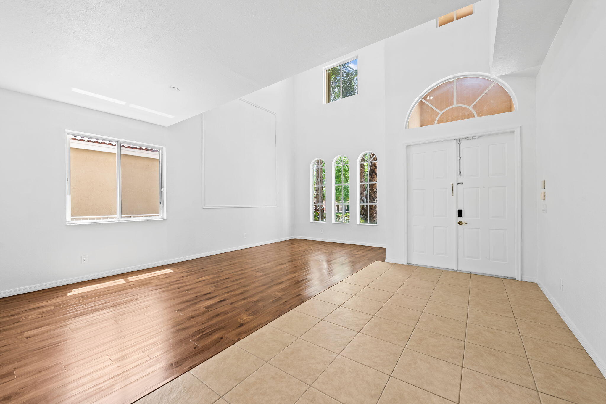 19389 SW 64th, Pembroke Pines FL 33332