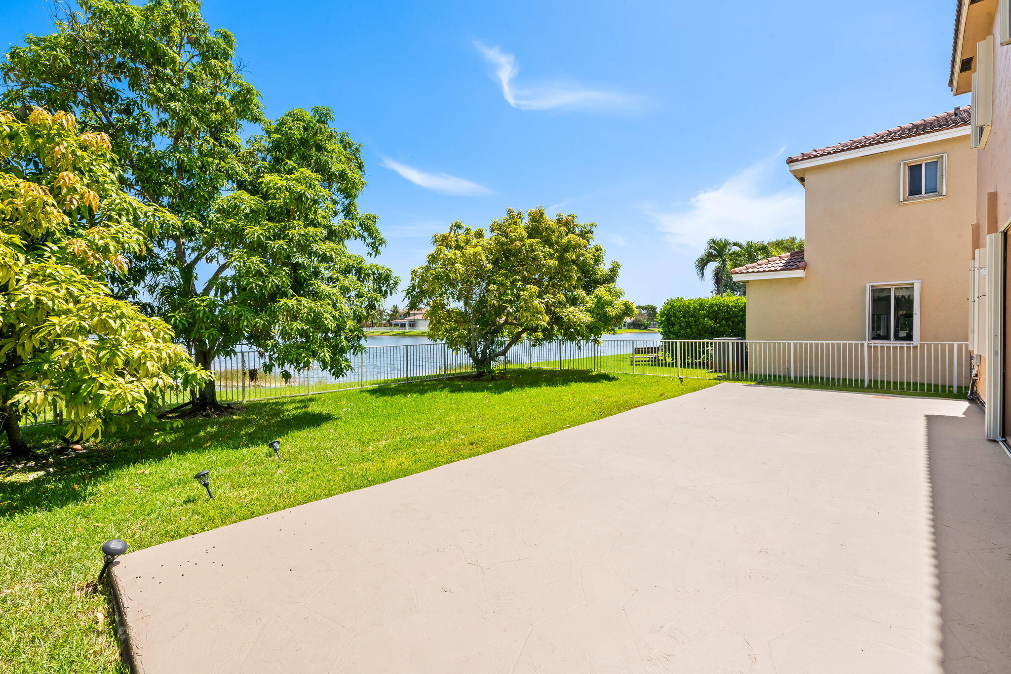 19389 SW 64th, Pembroke Pines FL 33332