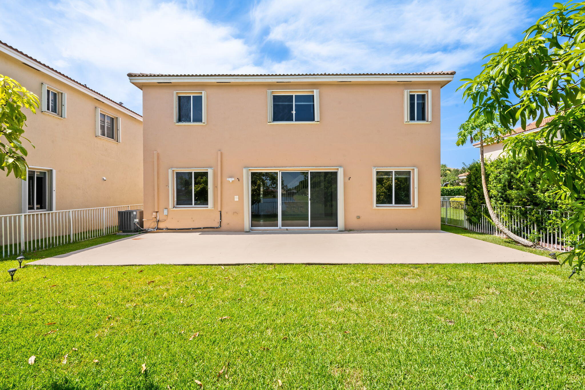 19389 SW 64th, Pembroke Pines FL 33332