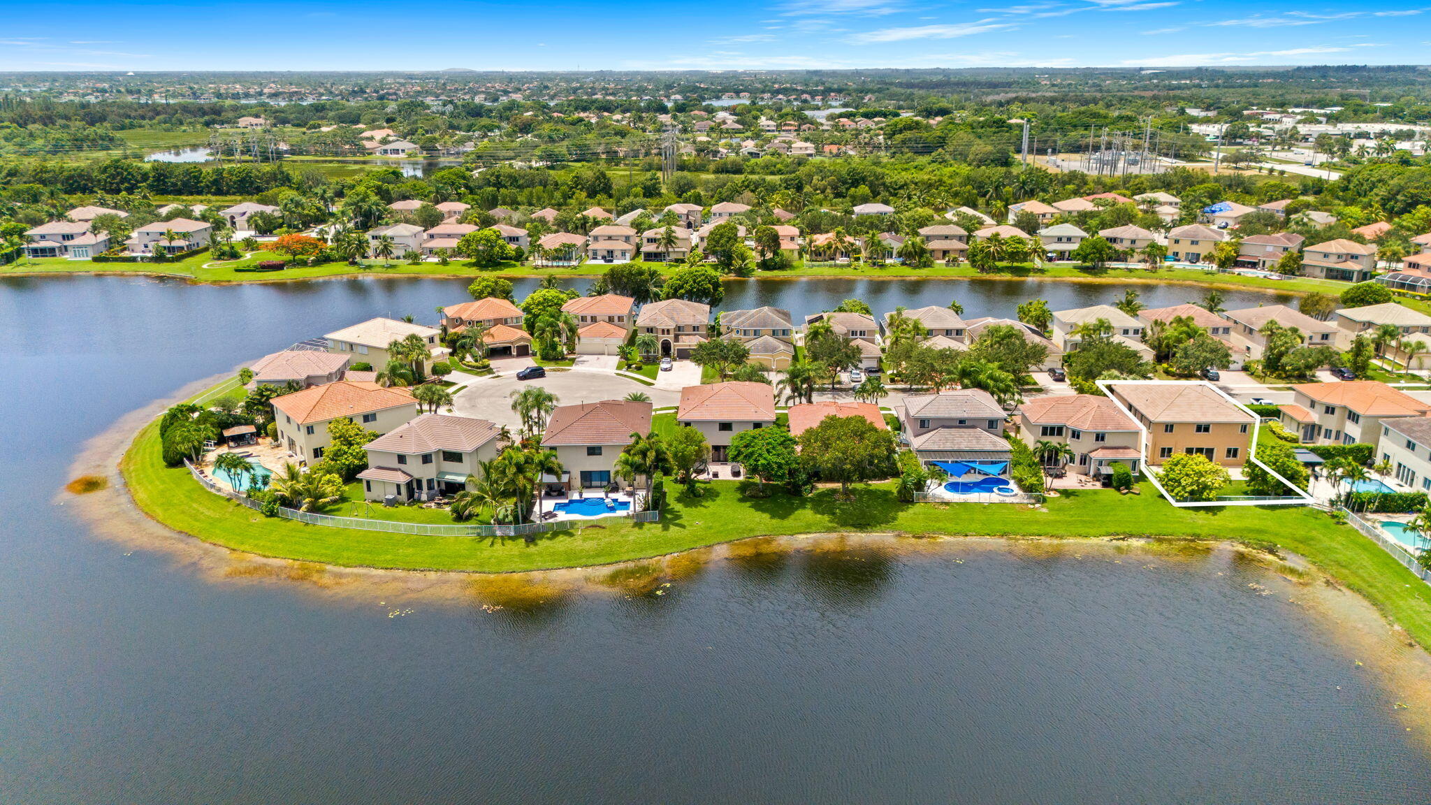 19389 SW 64th, Pembroke Pines FL 33332