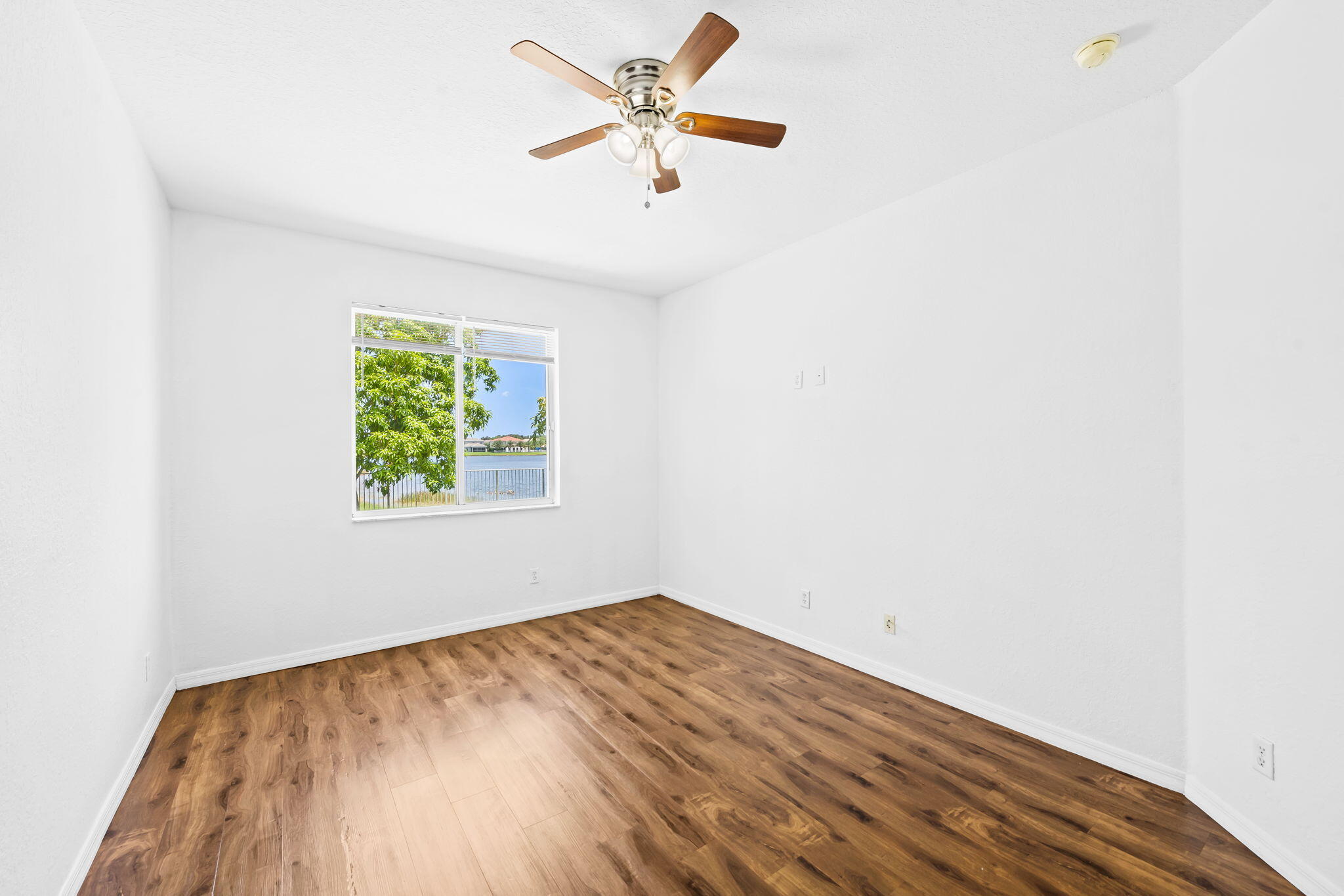 19389 SW 64th, Pembroke Pines FL 33332
