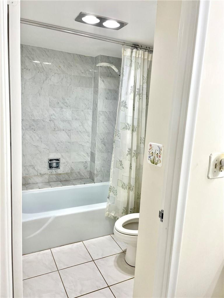 1149 HILLSBORO MILE #304, Hillsboro Beach FL 33062