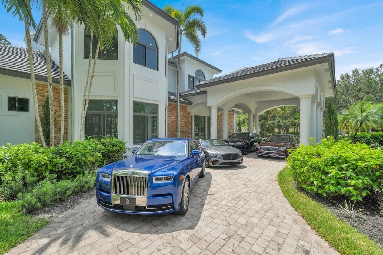 6041 NW 84th, Parkland FL 33067