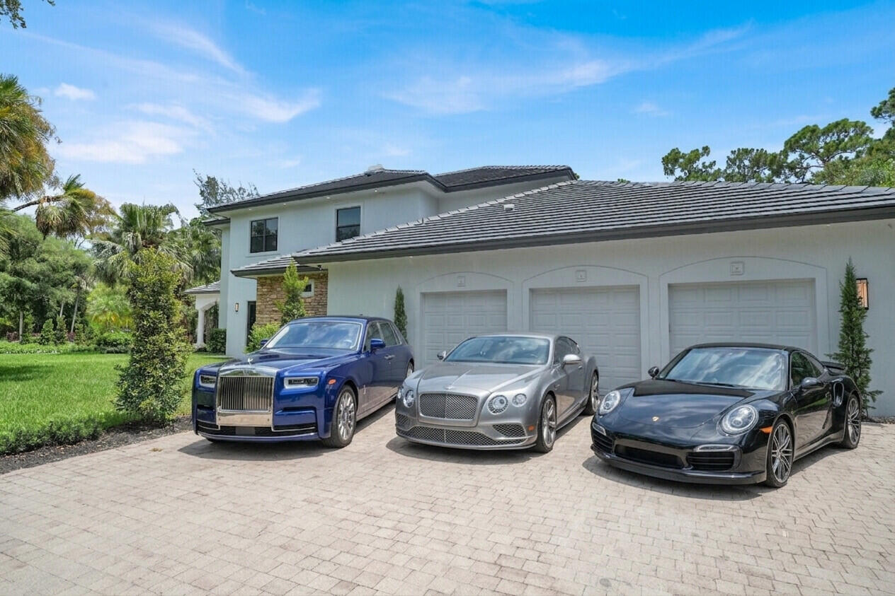 6041 NW 84th, Parkland FL 33067
