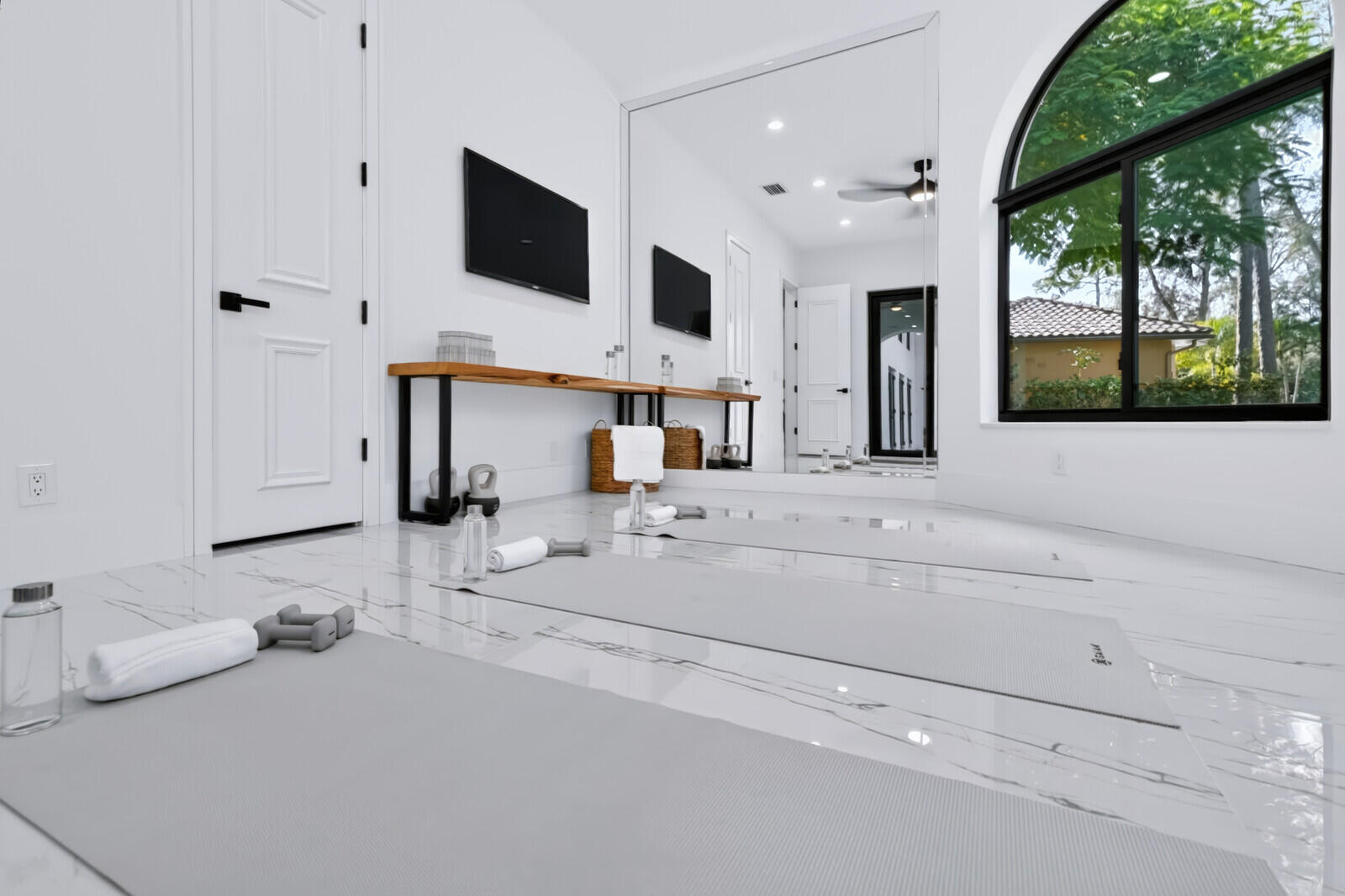 6041 NW 84th, Parkland FL 33067