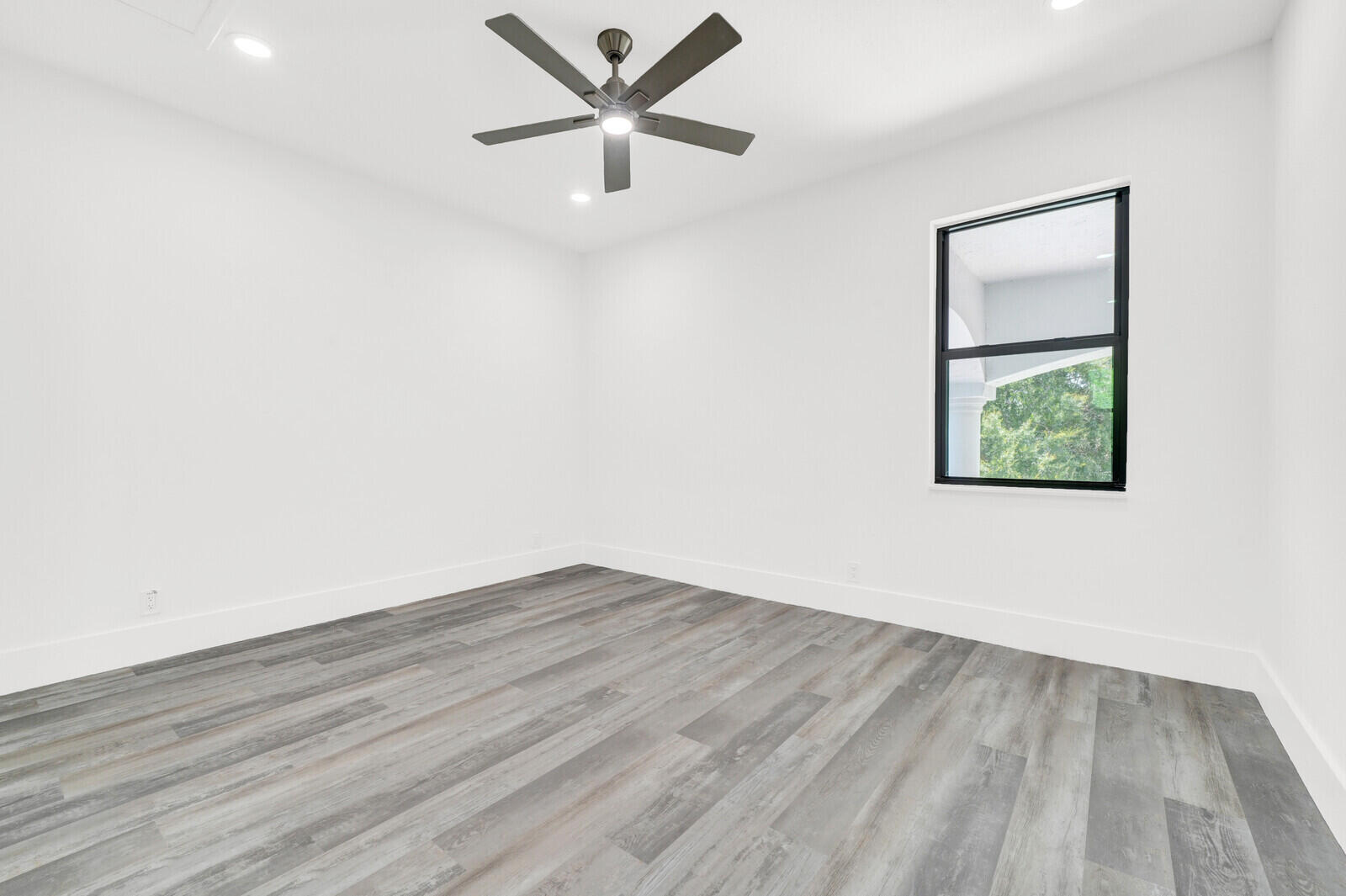 6041 NW 84th, Parkland FL 33067