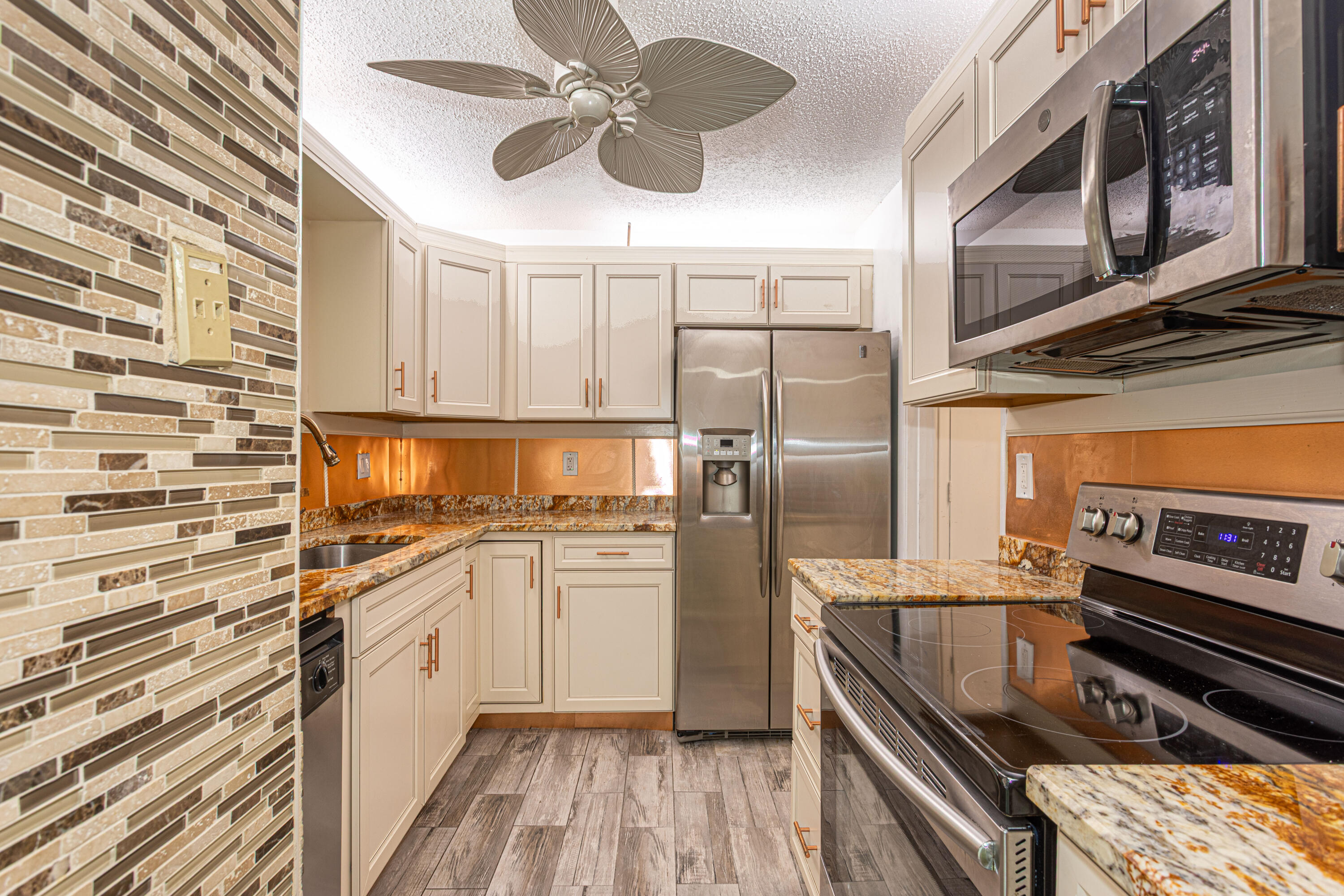 202 Sparrow #1, Royal Palm Beach FL 33411