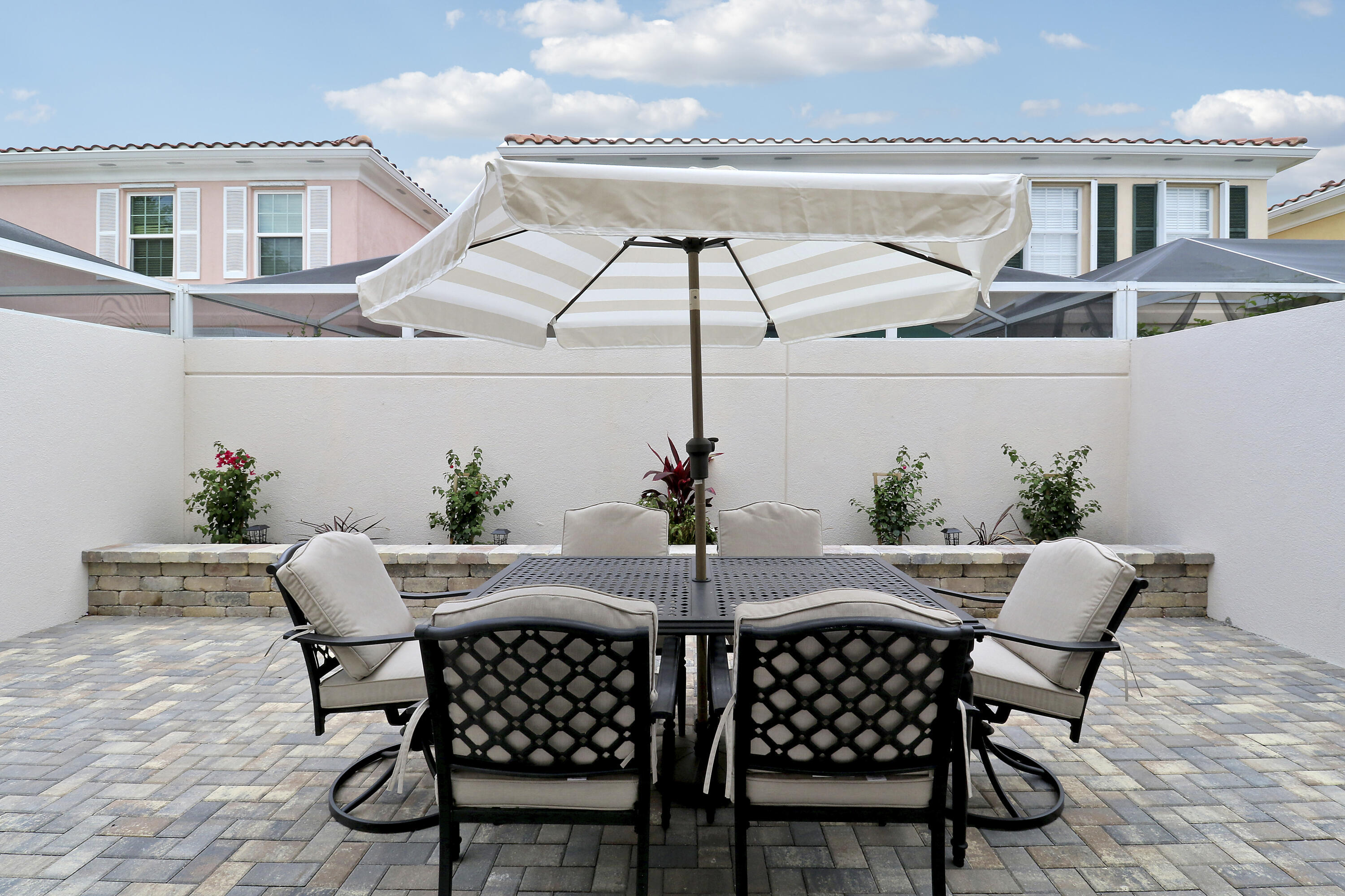 73 Laurel Oaks, Jupiter FL 33469