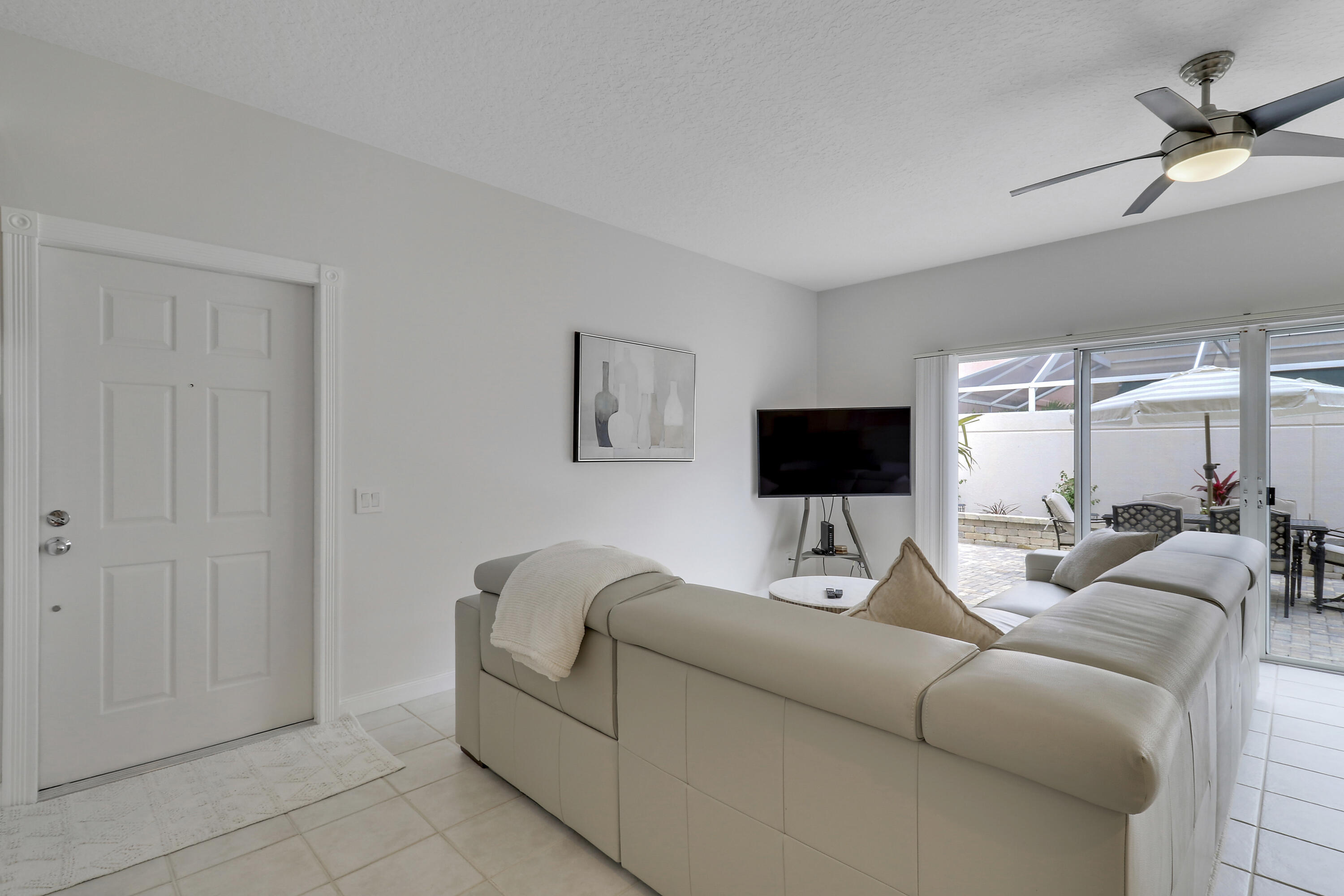 73 Laurel Oaks, Jupiter FL 33469