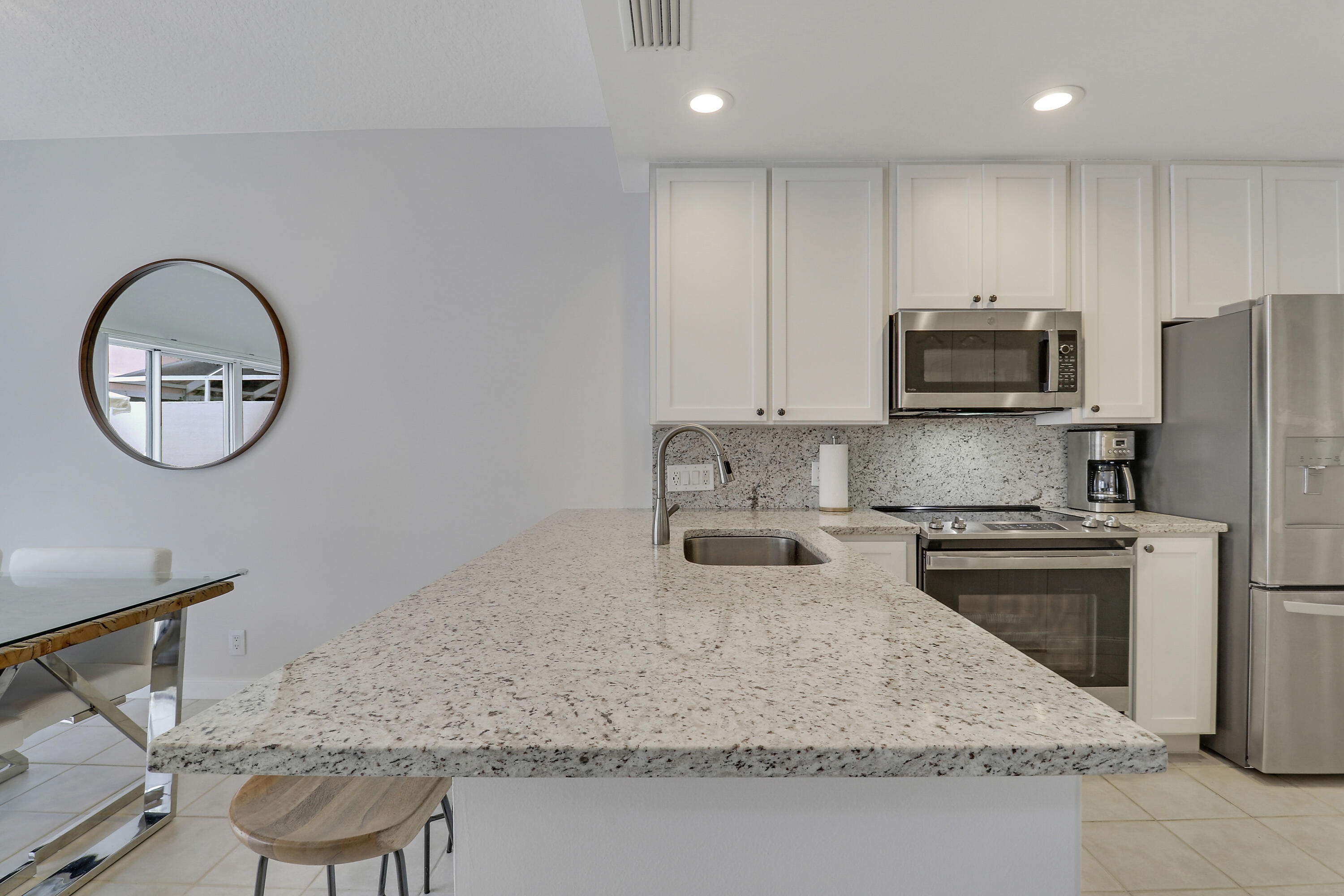 73 Laurel Oaks, Jupiter FL 33469