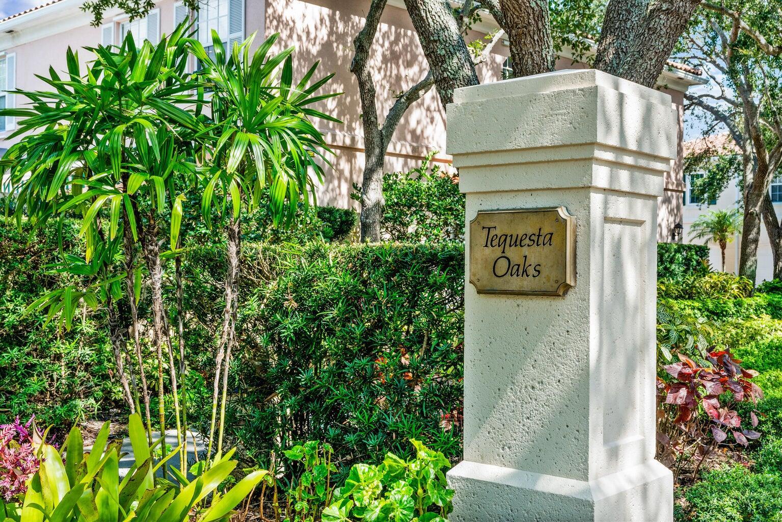 73 Laurel Oaks, Jupiter FL 33469