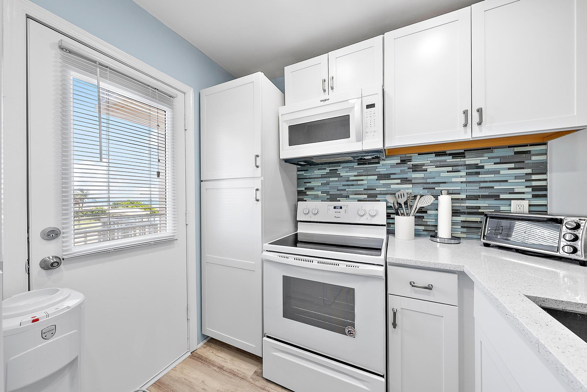 3851 N OCEAN #202, Gulf Stream FL 33483