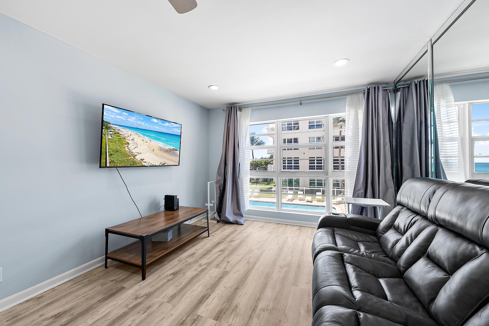 3851 N OCEAN #202, Gulf Stream FL 33483