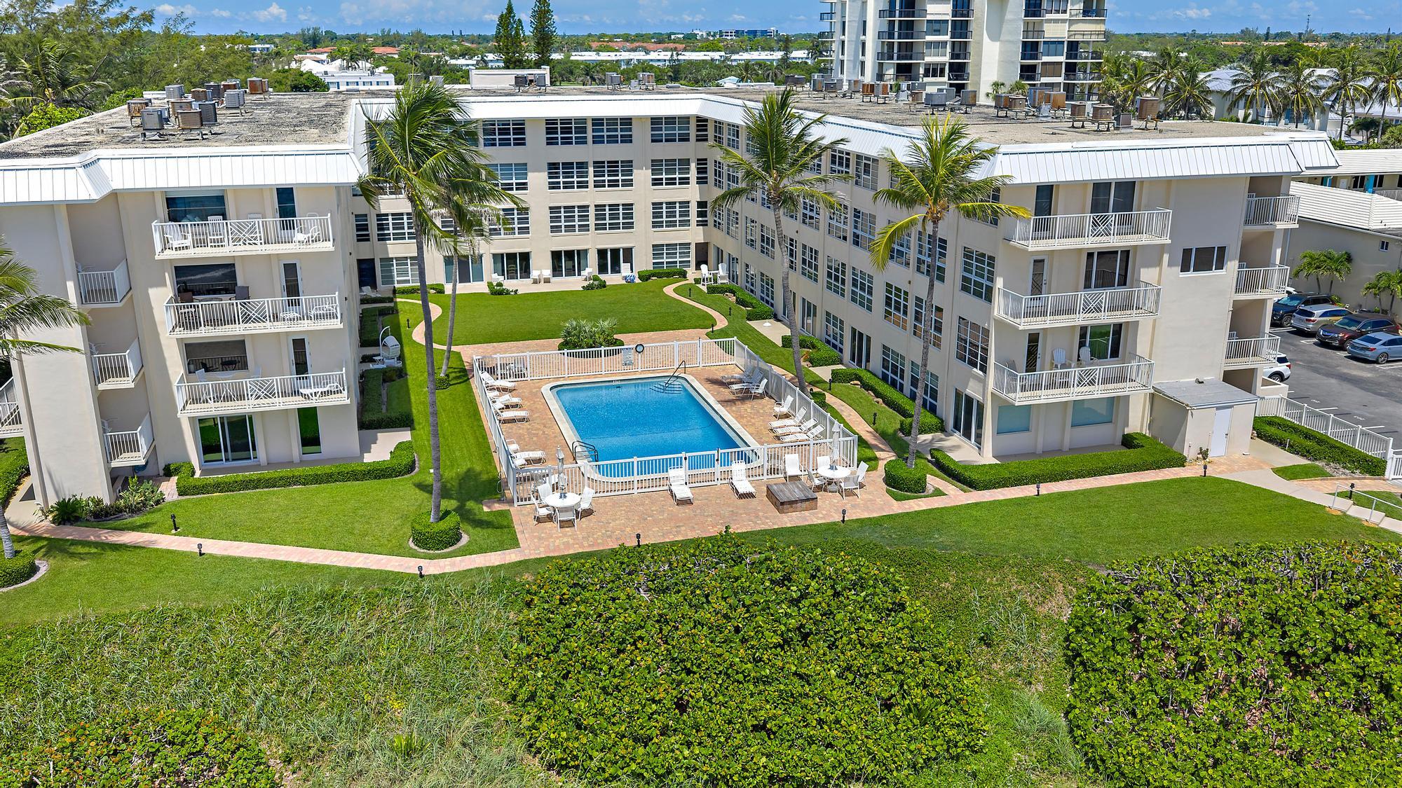 3851 N OCEAN #202, Gulf Stream FL 33483